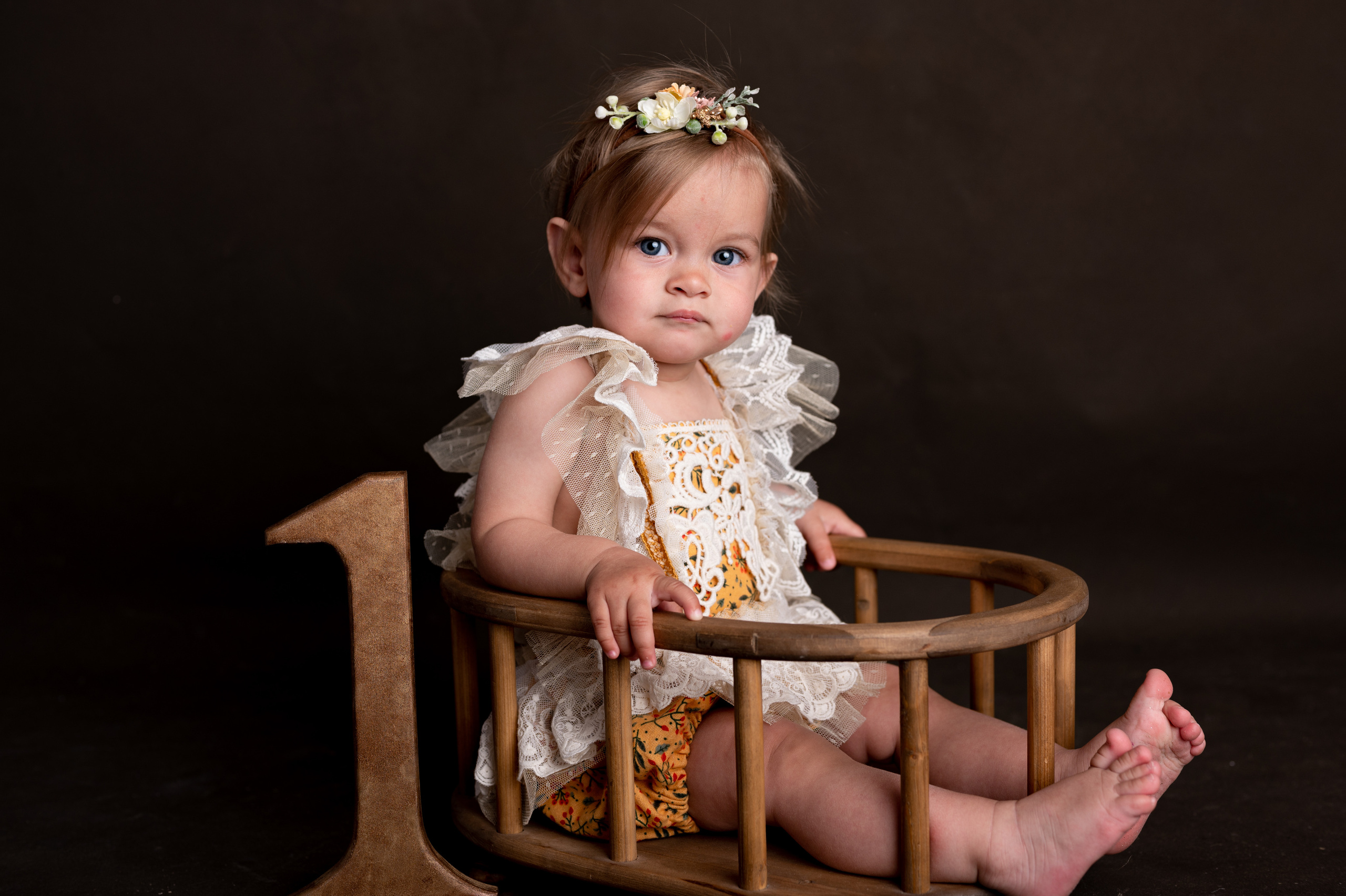Фотосессия на годик для девочки. Фотосессия на годик в Москве. Фотограф годовасия