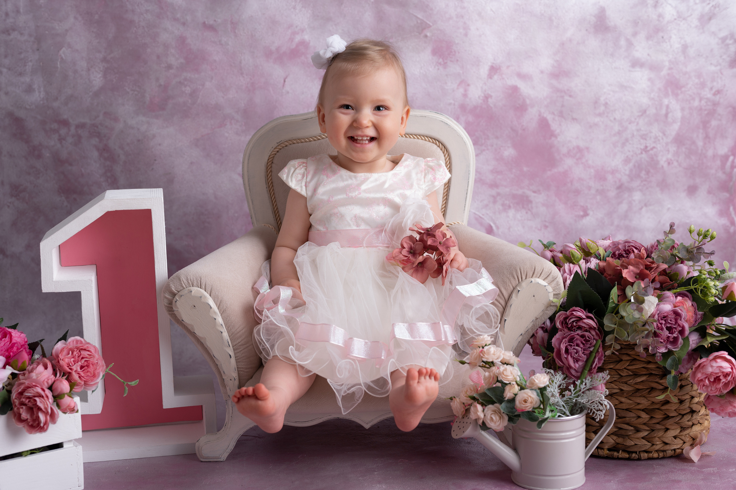 Фотосессия на годик для девочки. Фотосессия на годик в Москве. Фотограф годовасия