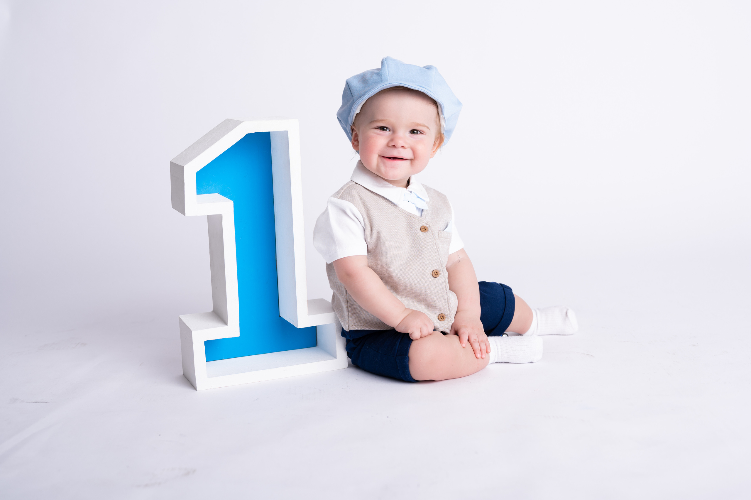Фотосессия на годик для мальчика. Фотосессия на годик в Москве. Фотограф годовасия