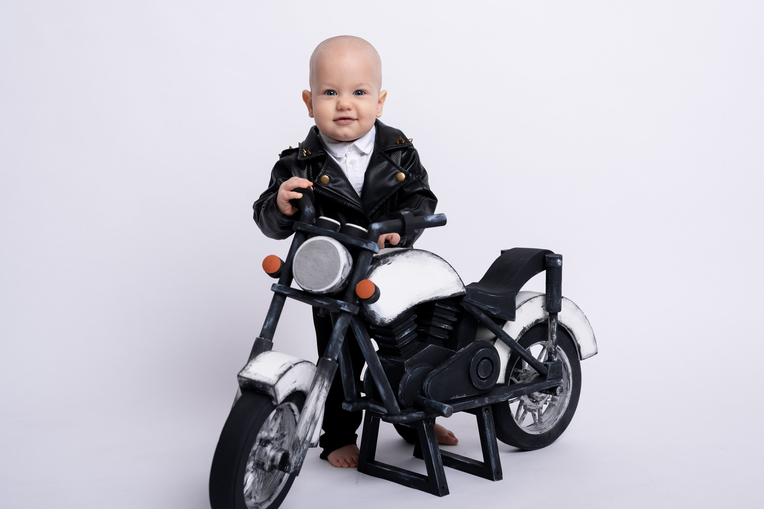 Фотосессия на годик для мальчика. Фотосессия на годик в Москве. Фотограф годовасия