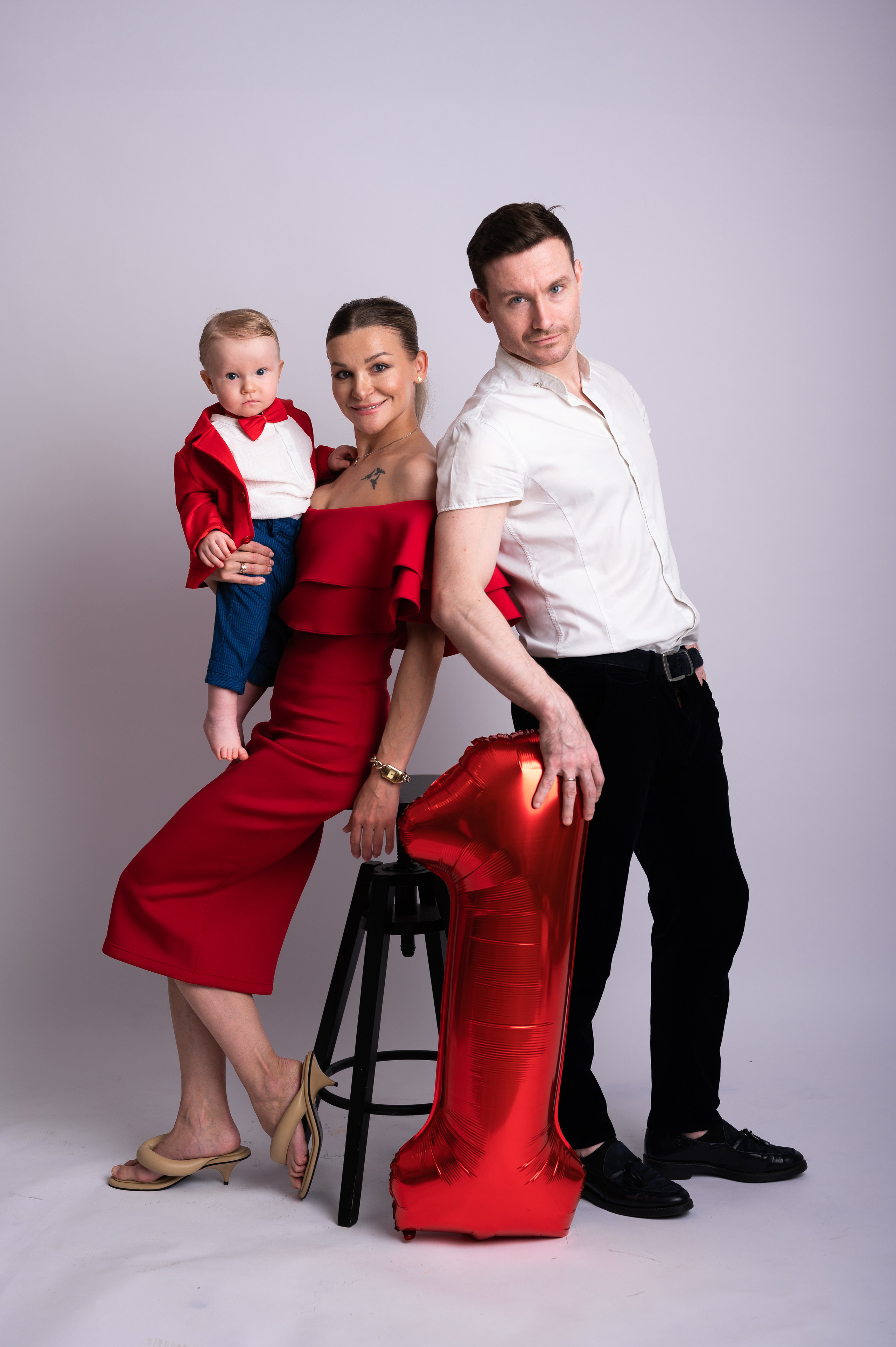 Семейные кадры. Фотосессия на годик в Москве. Фотограф годовасия