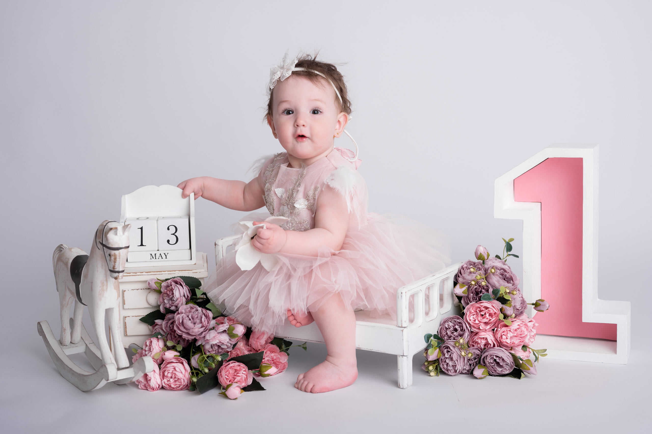 Фотосессия на годик для девочки. Фотосессия на годик в Москве. Фотограф годовасия