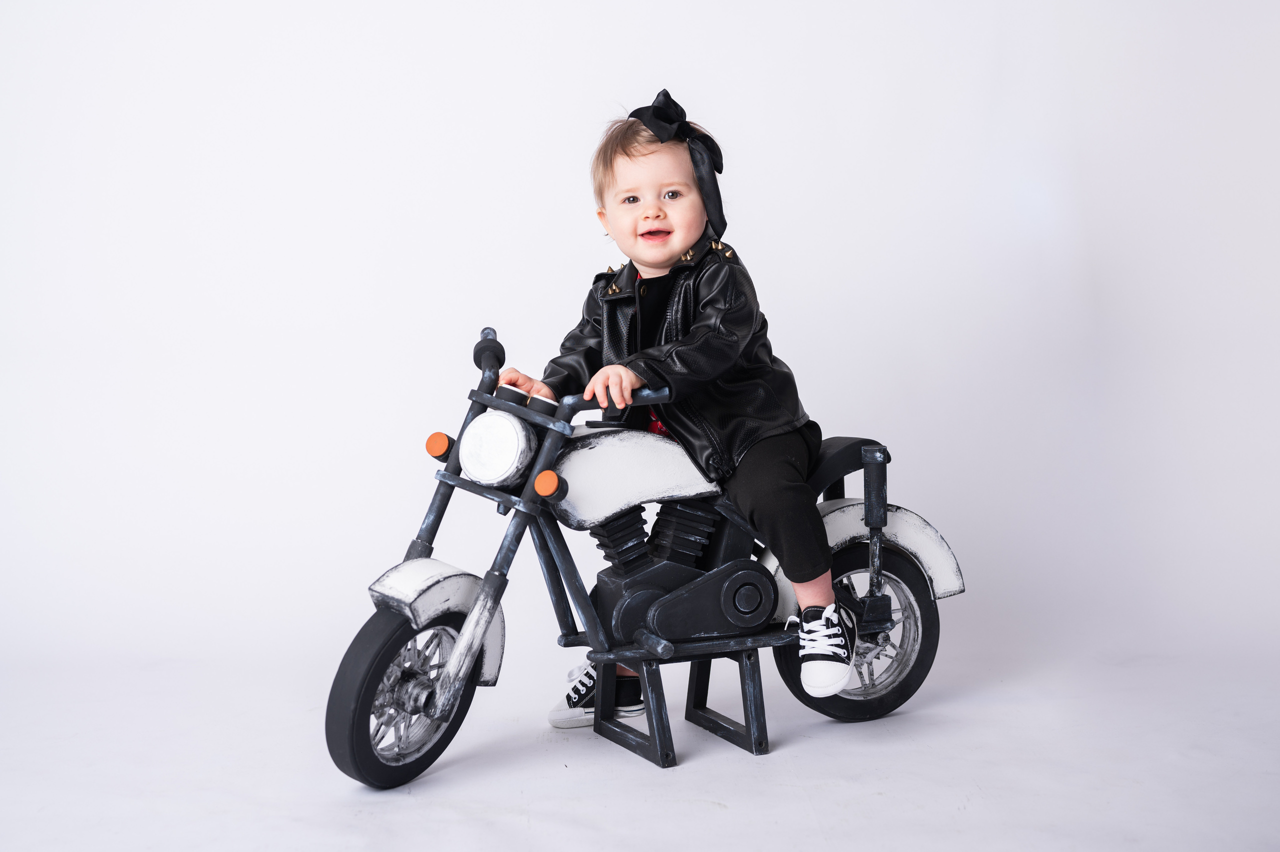 Фотосессия на годик для девочки. Фотосессия на годик в Москве. Фотограф годовасия