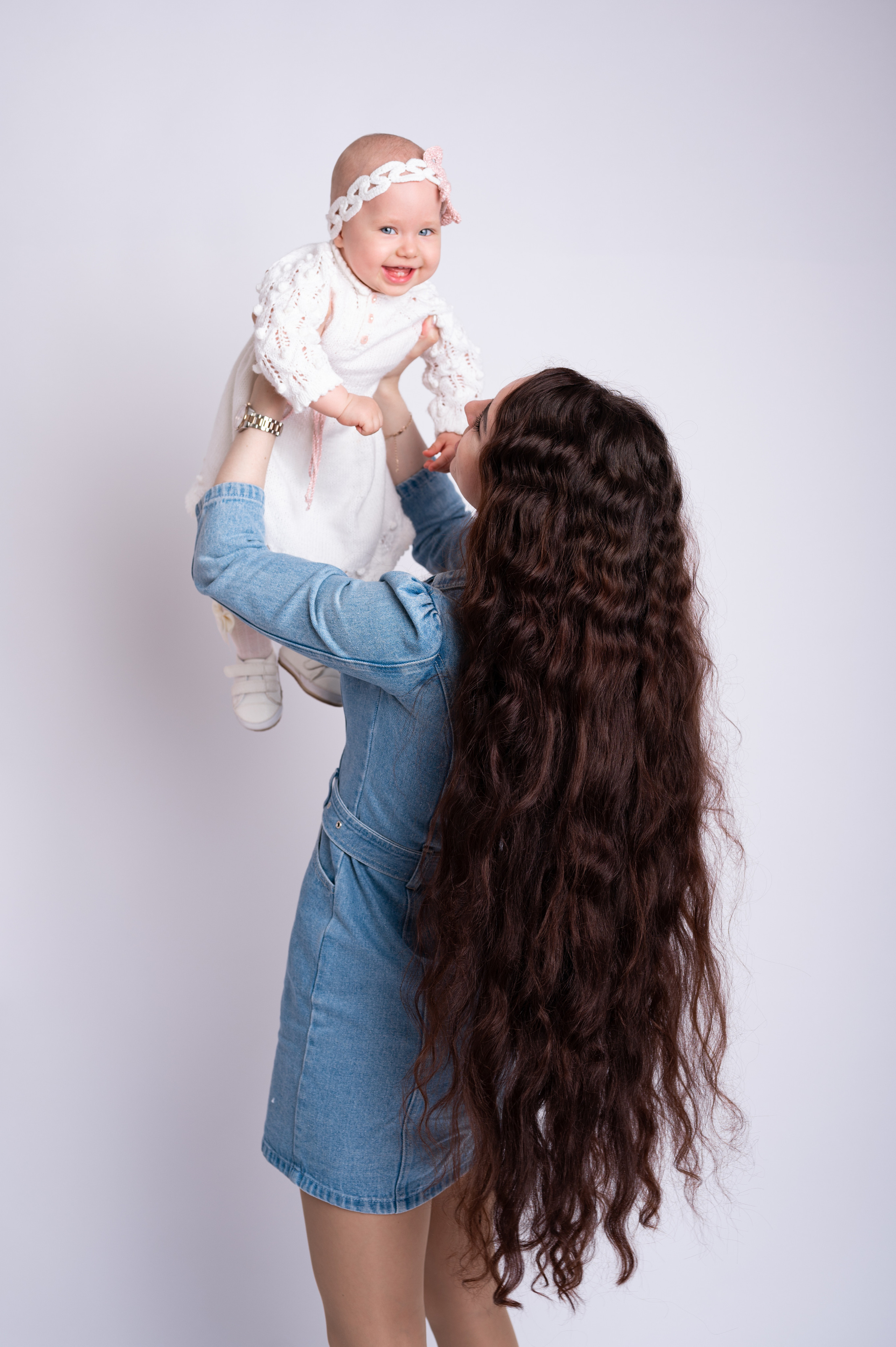 Семейные кадры. Фотосессия на годик в Москве. Фотограф годовасия