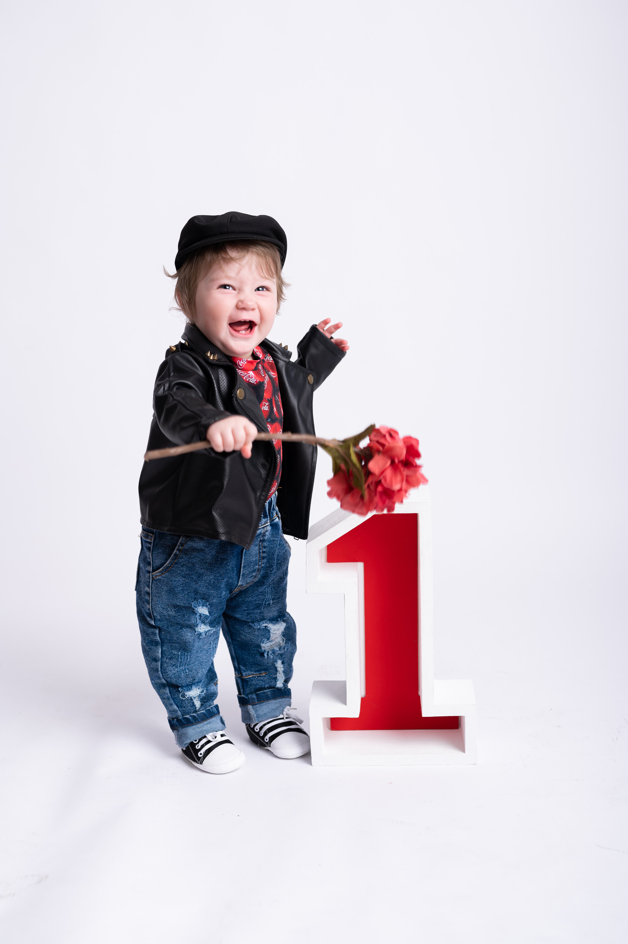 Фотосессия на годик для девочки. Фотосессия на годик в Москве. Фотограф годовасия