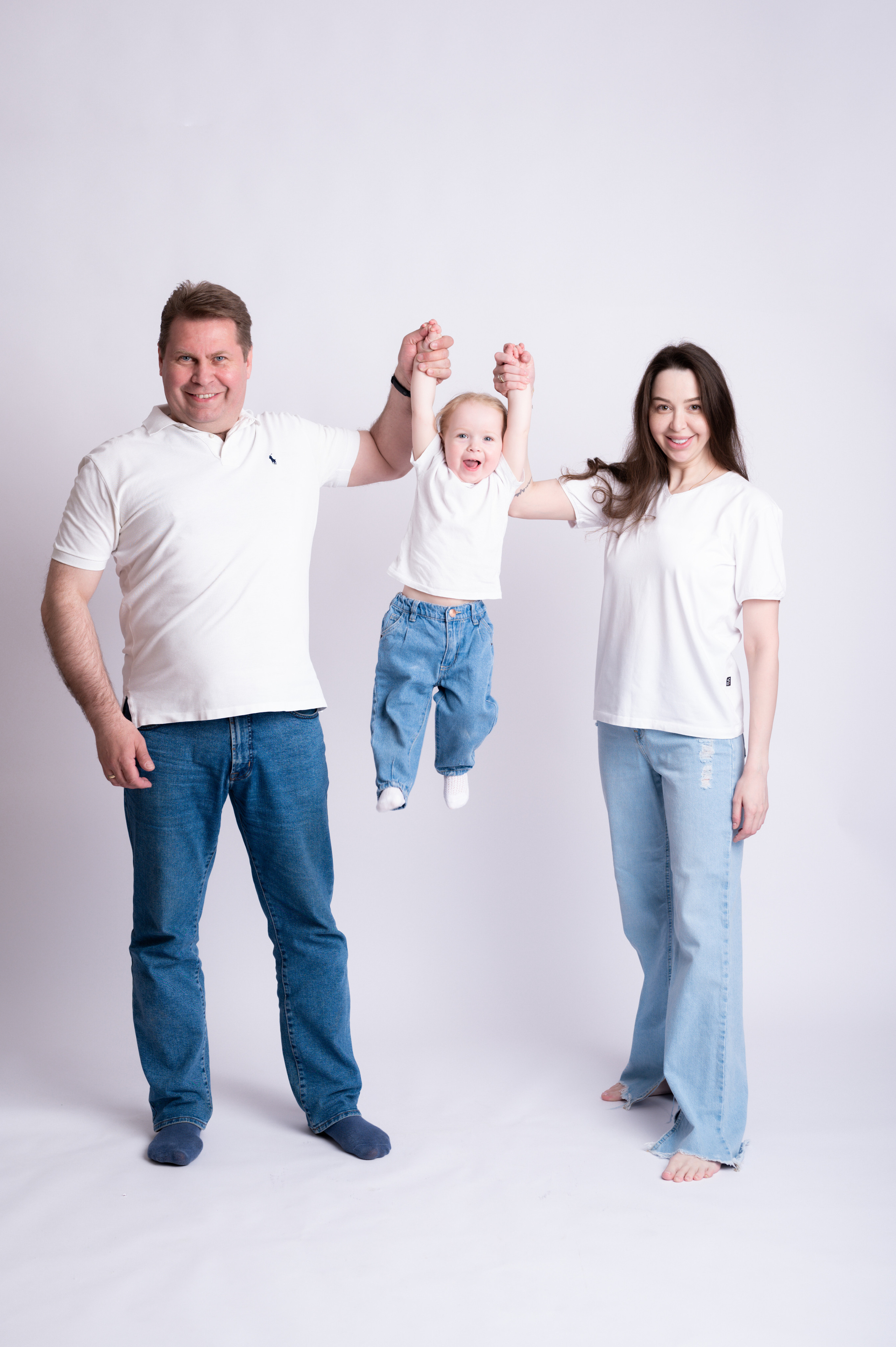 Семейные кадры. Фотосессия на годик в Москве. Фотограф годовасия