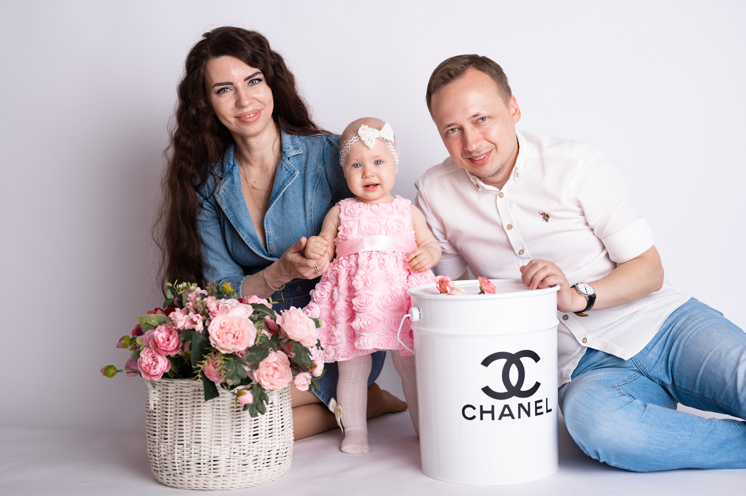 Семейные кадры. Фотосессия на годик в Москве. Фотограф годовасия