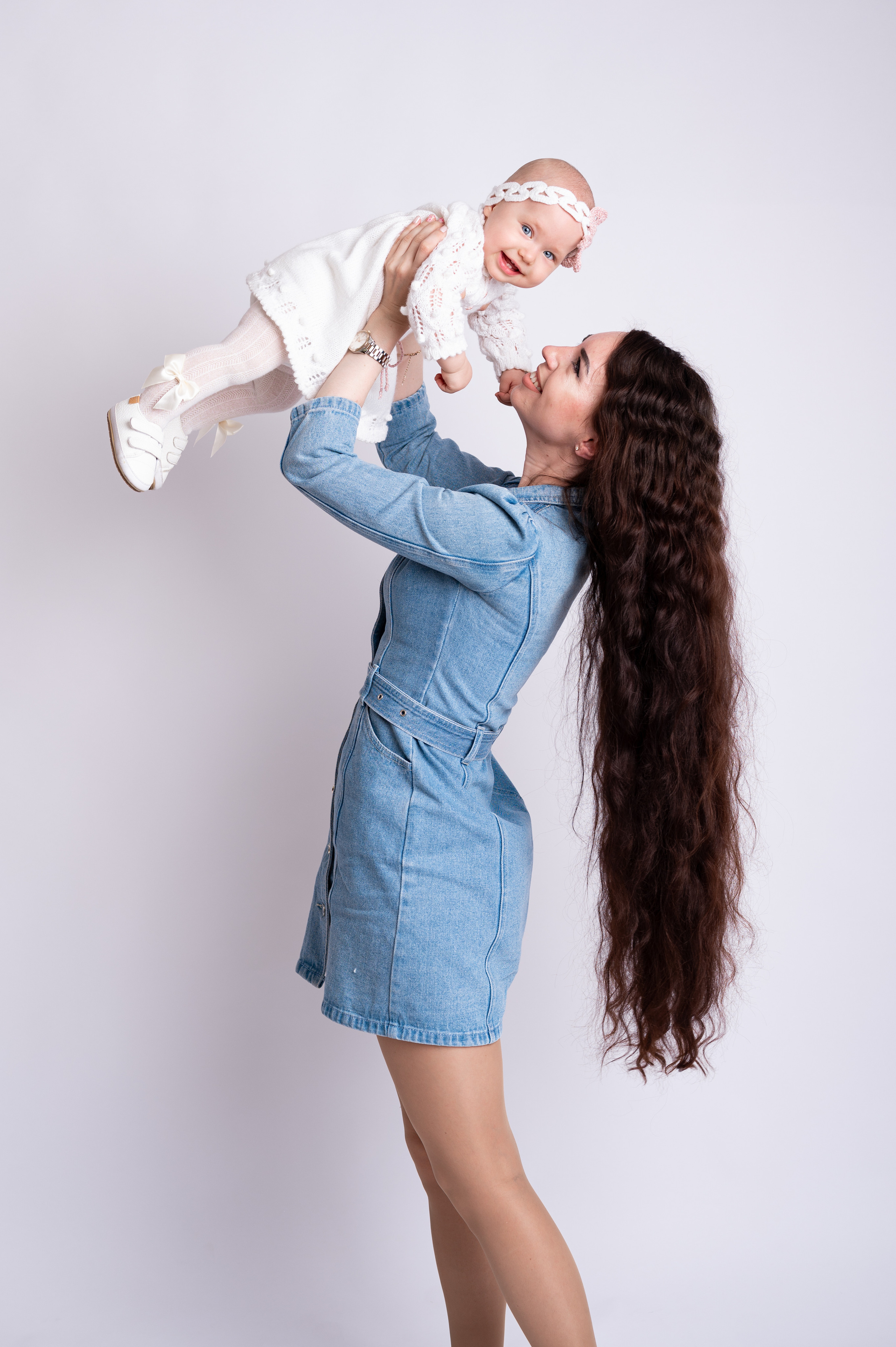 Семейные кадры. Фотосессия на годик в Москве. Фотограф годовасия