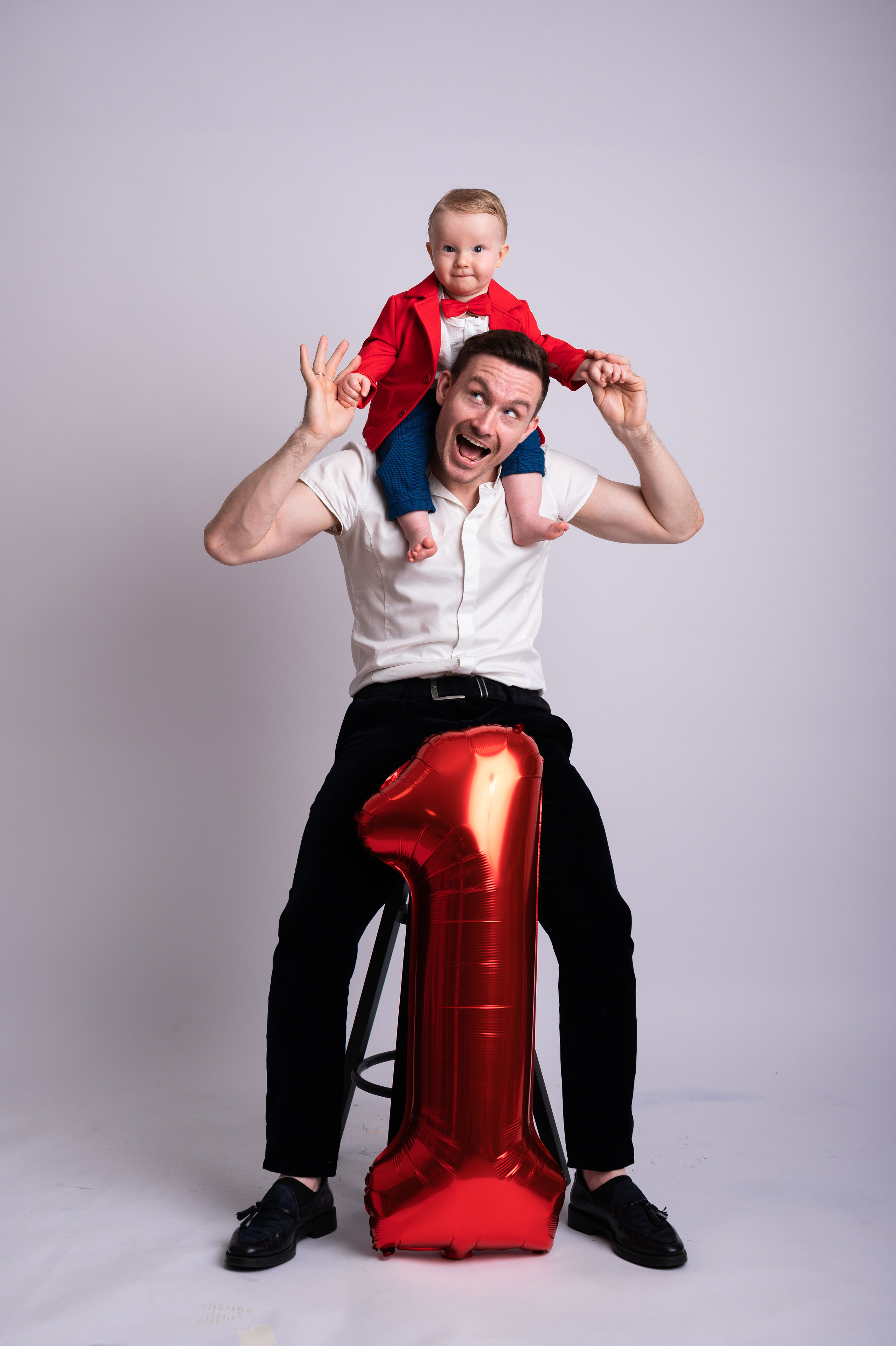 Семейные кадры. Фотосессия на годик в Москве. Фотограф годовасия