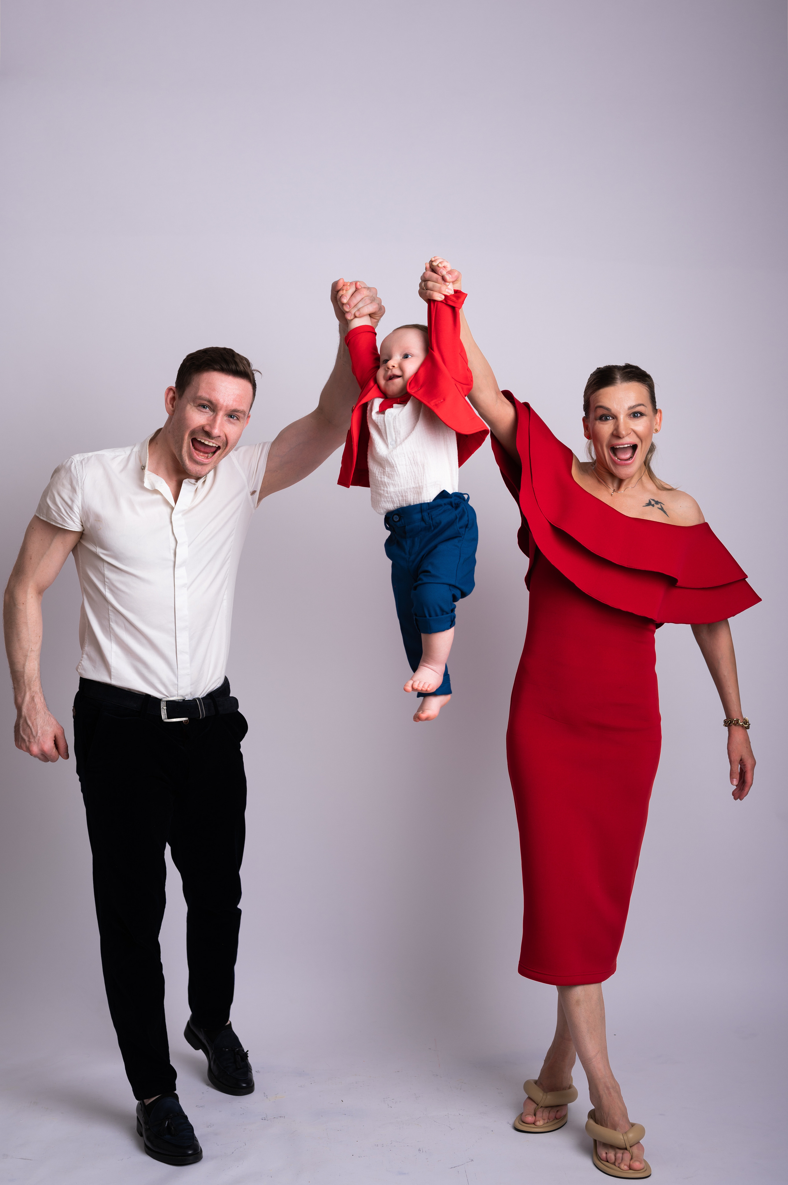 Семейные кадры. Фотосессия на годик в Москве. Фотограф годовасия