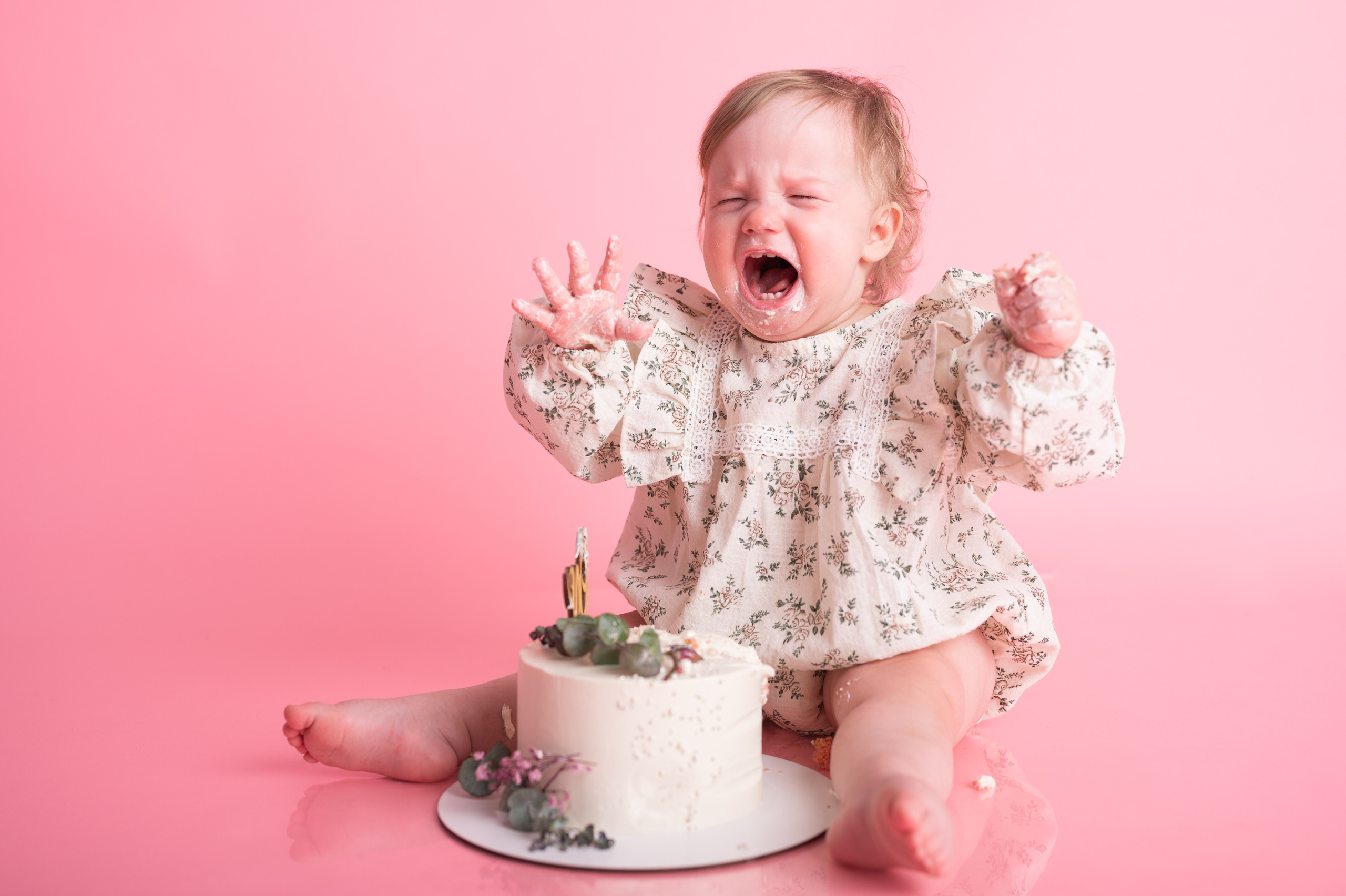 Фотосессия на годик для девочки. Фотосессия на годик в Москве. Фотограф годовасия