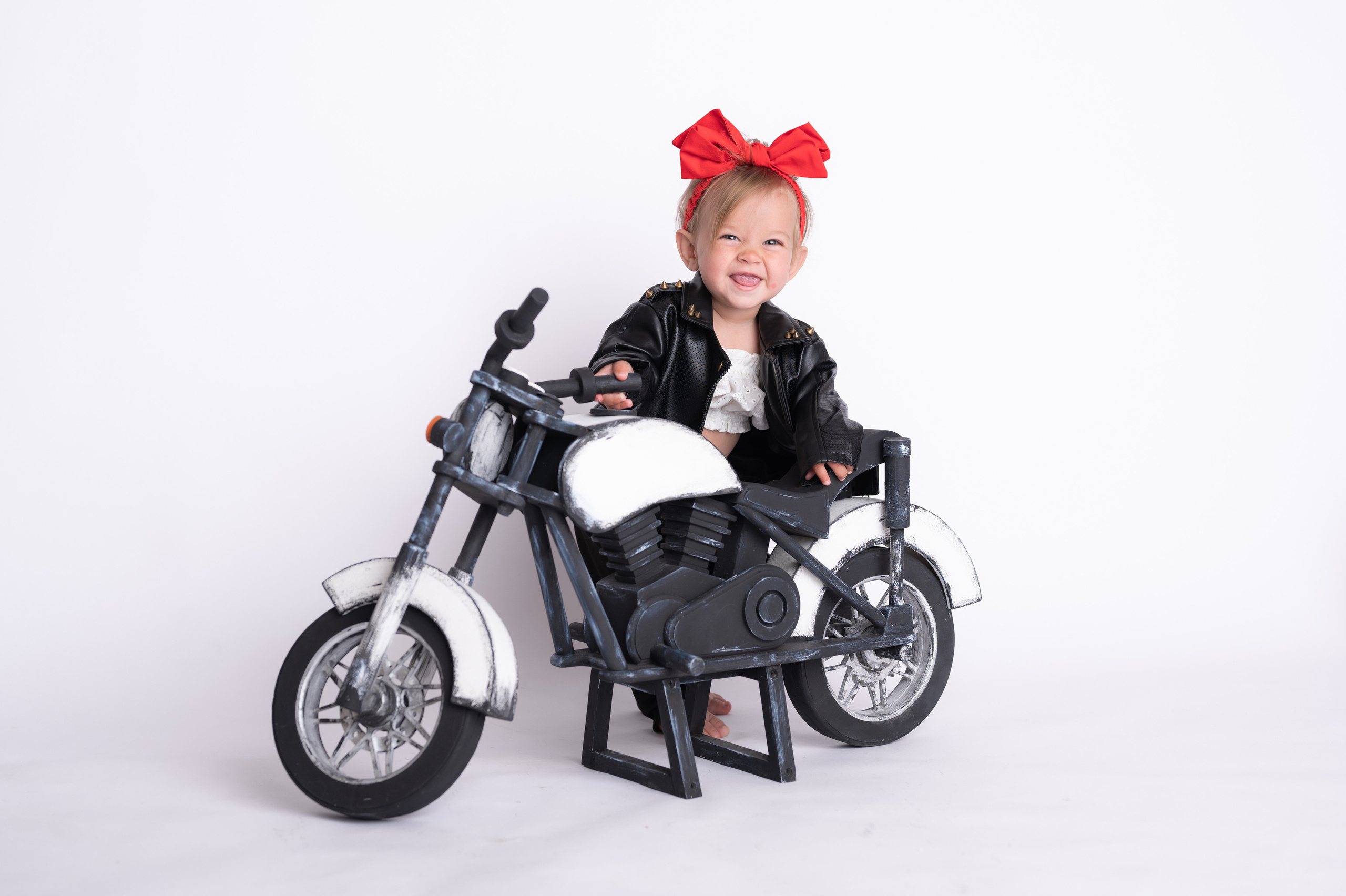 Фотосессия на годик для девочки. Фотосессия на годик в Москве. Фотограф годовасия