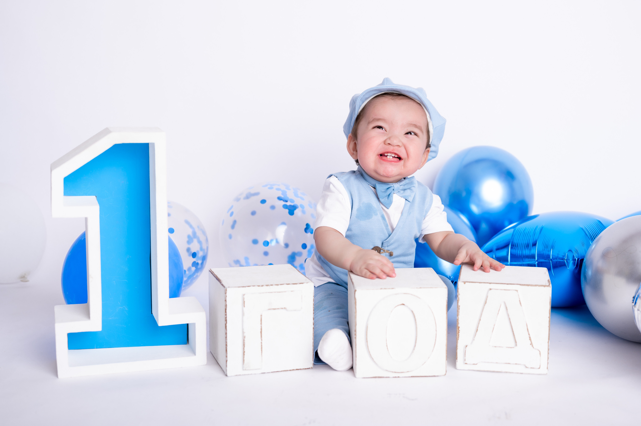 Фотосессия на годик для мальчика. Фотосессия на годик в Москве. Фотограф годовасия
