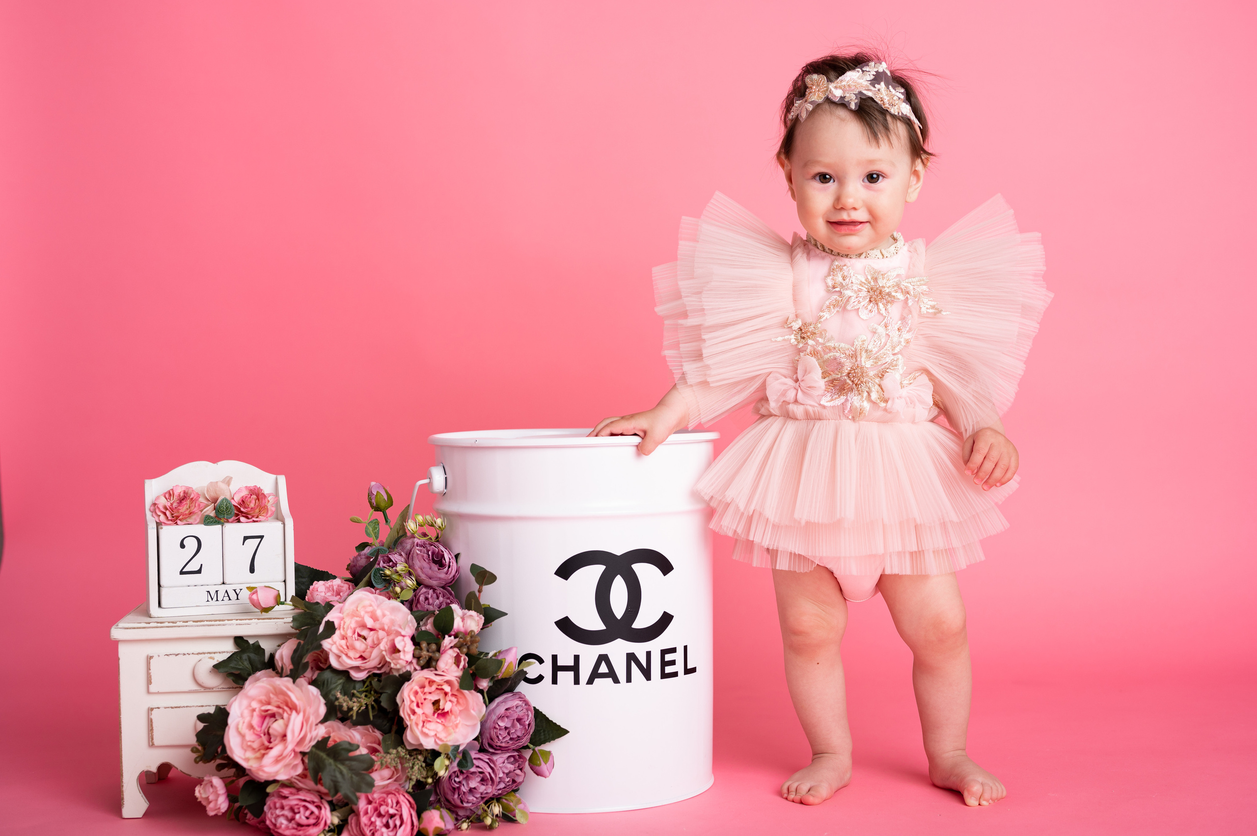 Фотосессия на годик для девочки. Фотосессия на годик в Москве. Фотограф годовасия