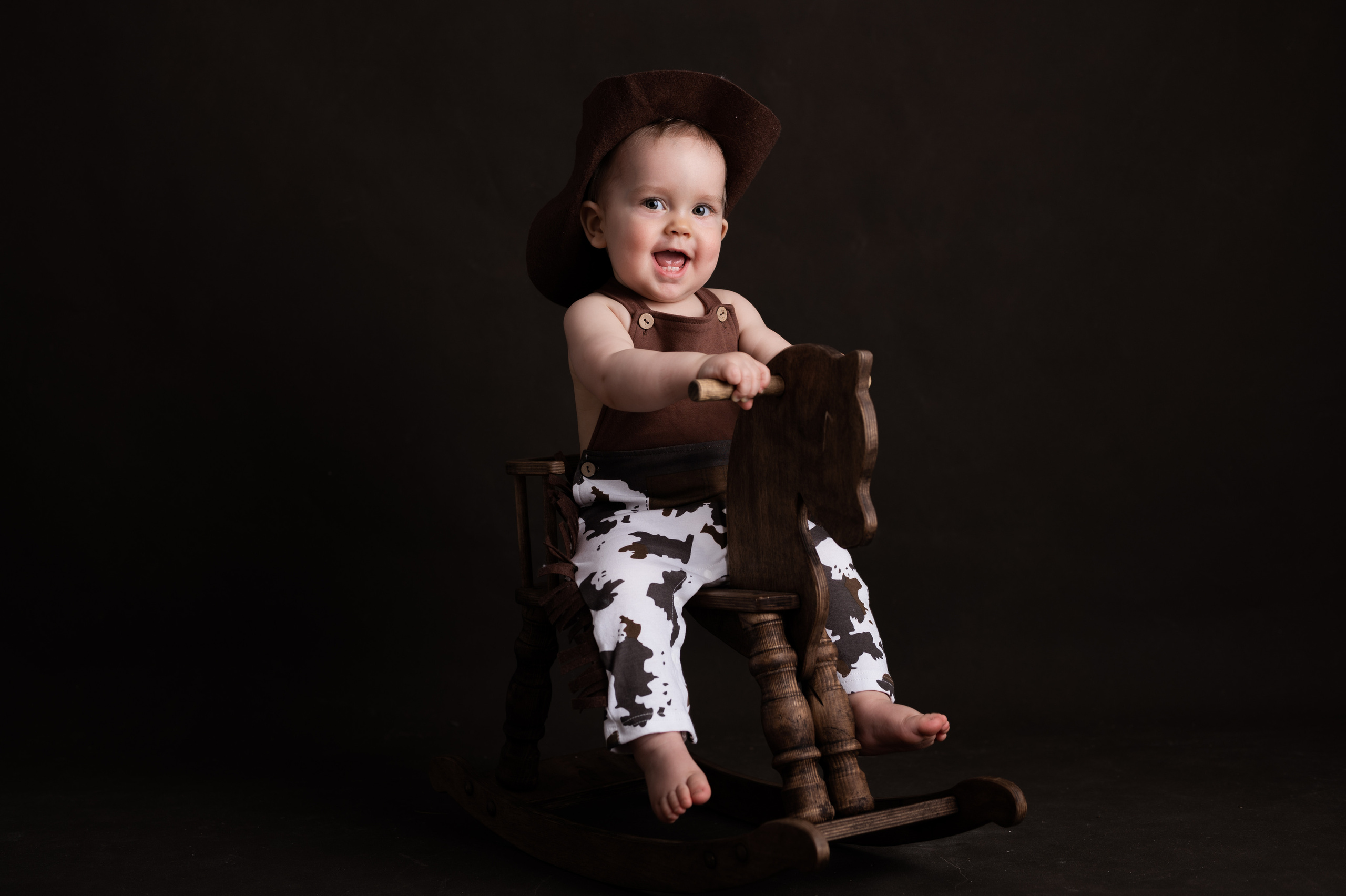 Фотосессия на годик для мальчика. Фотосессия на годик в Москве. Фотограф годовасия