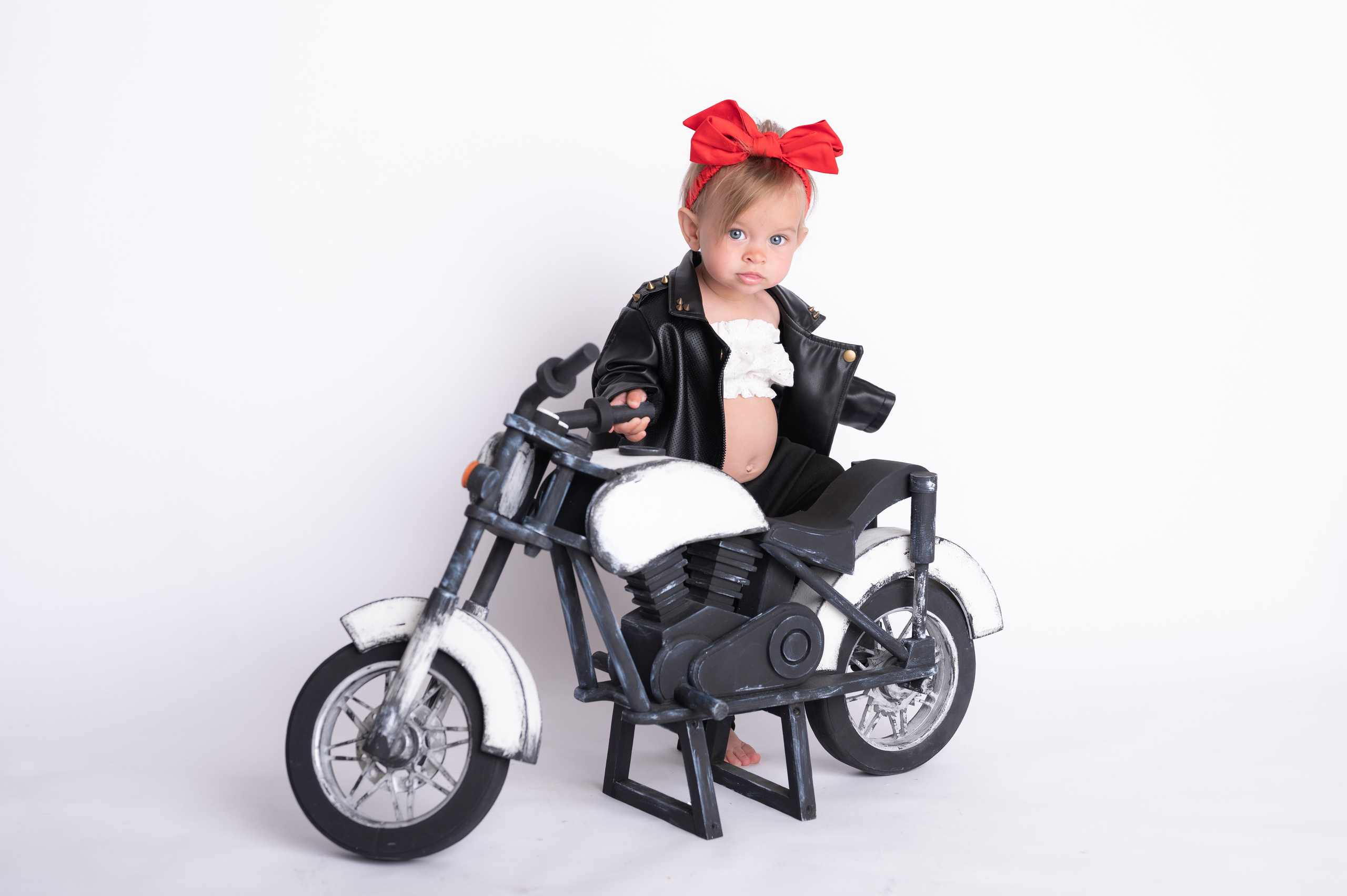 Фотосессия на годик для девочки. Фотосессия на годик в Москве. Фотограф годовасия