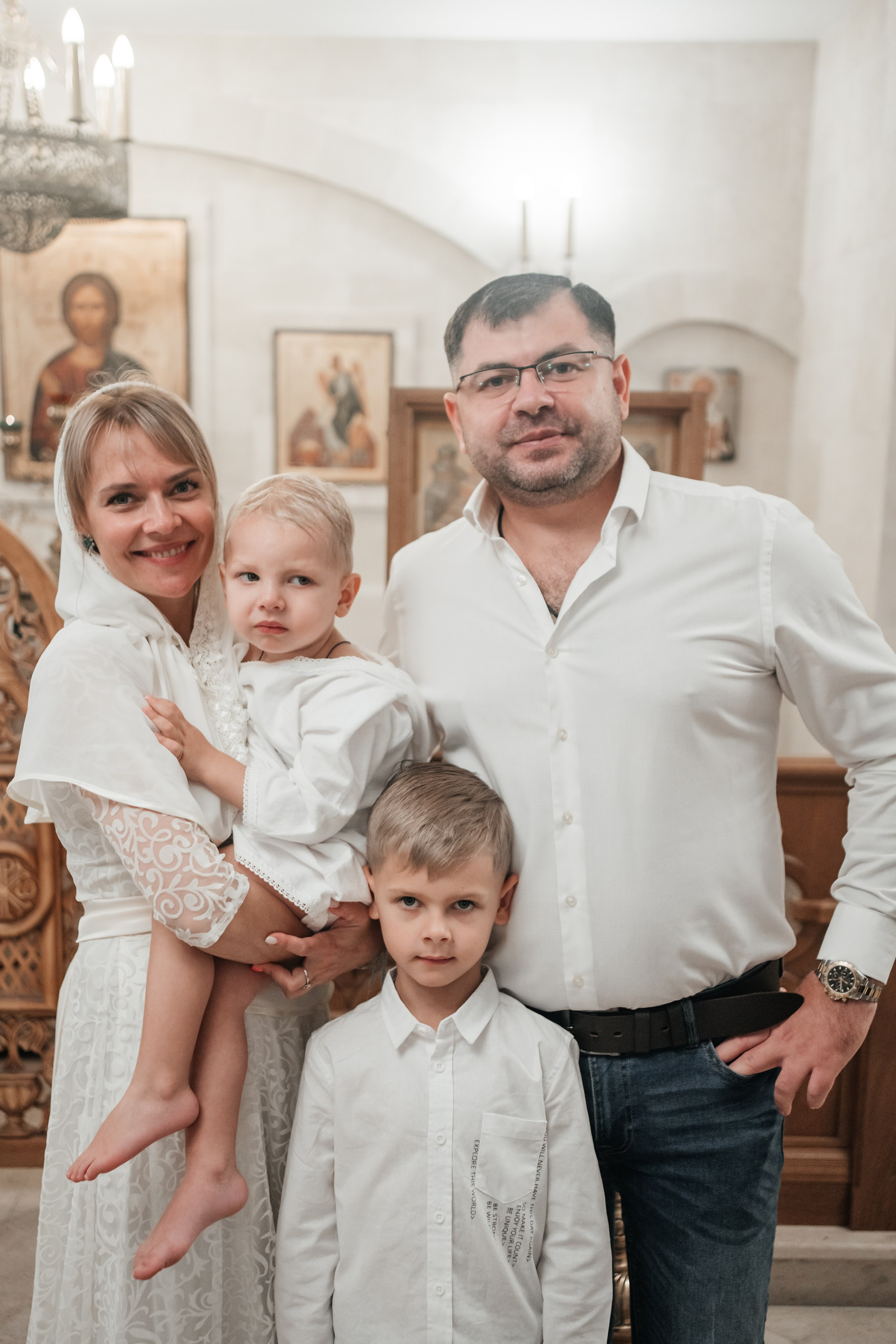 Крещение Артемия. Семейный фотограф в Москве и Подмосковье Иванова Нина