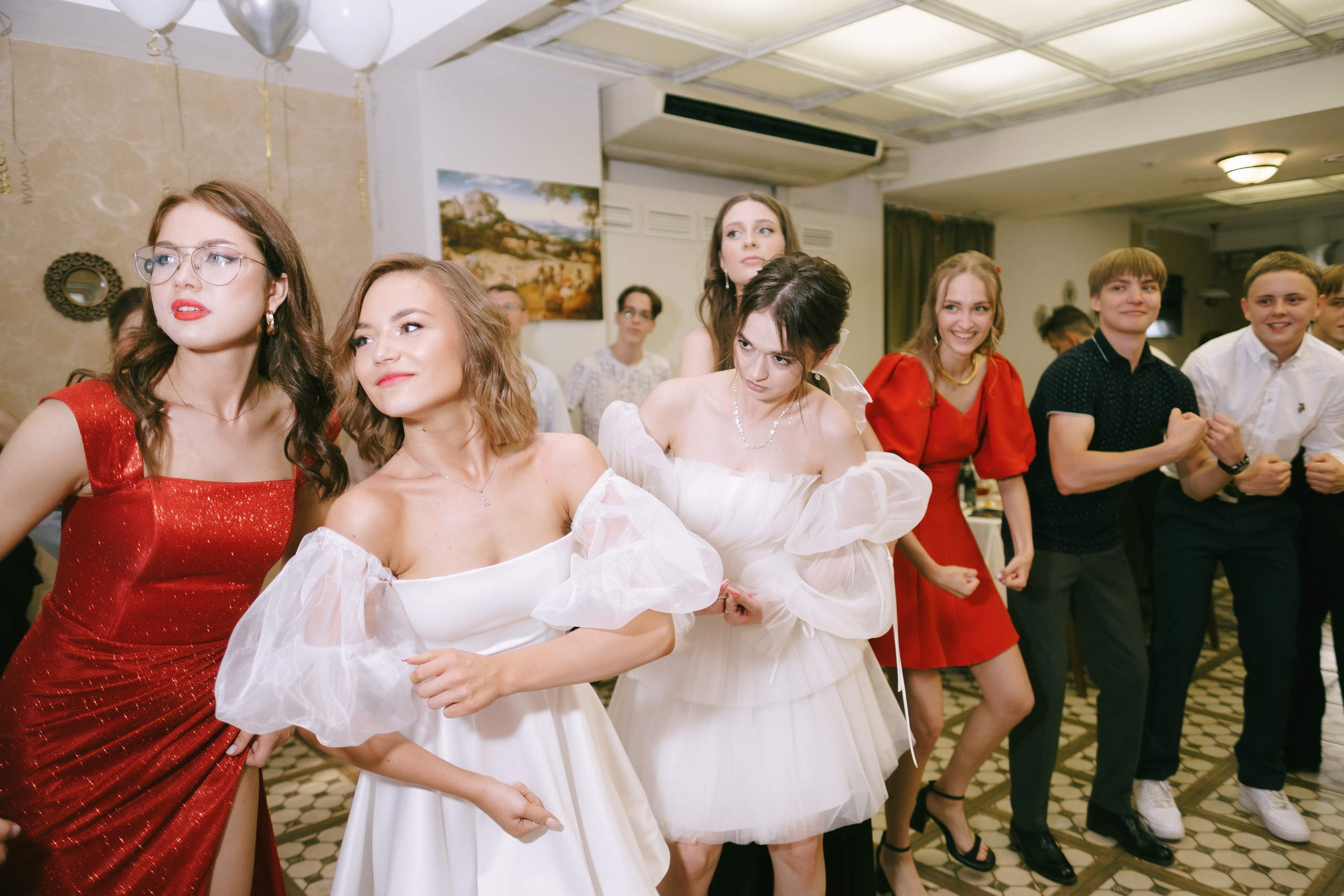 Выпускной школа 33. Свадебный и репортажной фотограф Денис Ожигин в Краснодаре и Краснодарском крае