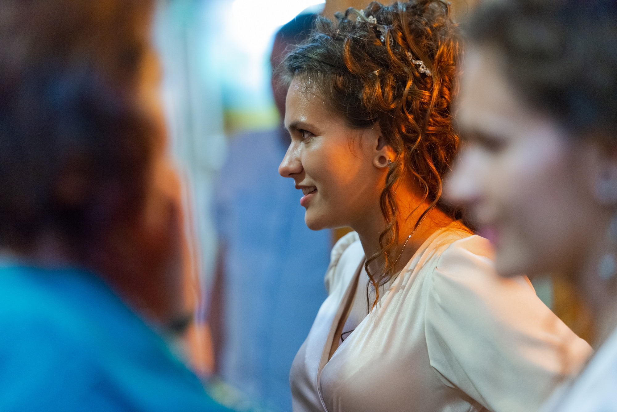 Танцующие молодожёны. Свадебный и семейный фотограф в Омске Мормулев Михаил