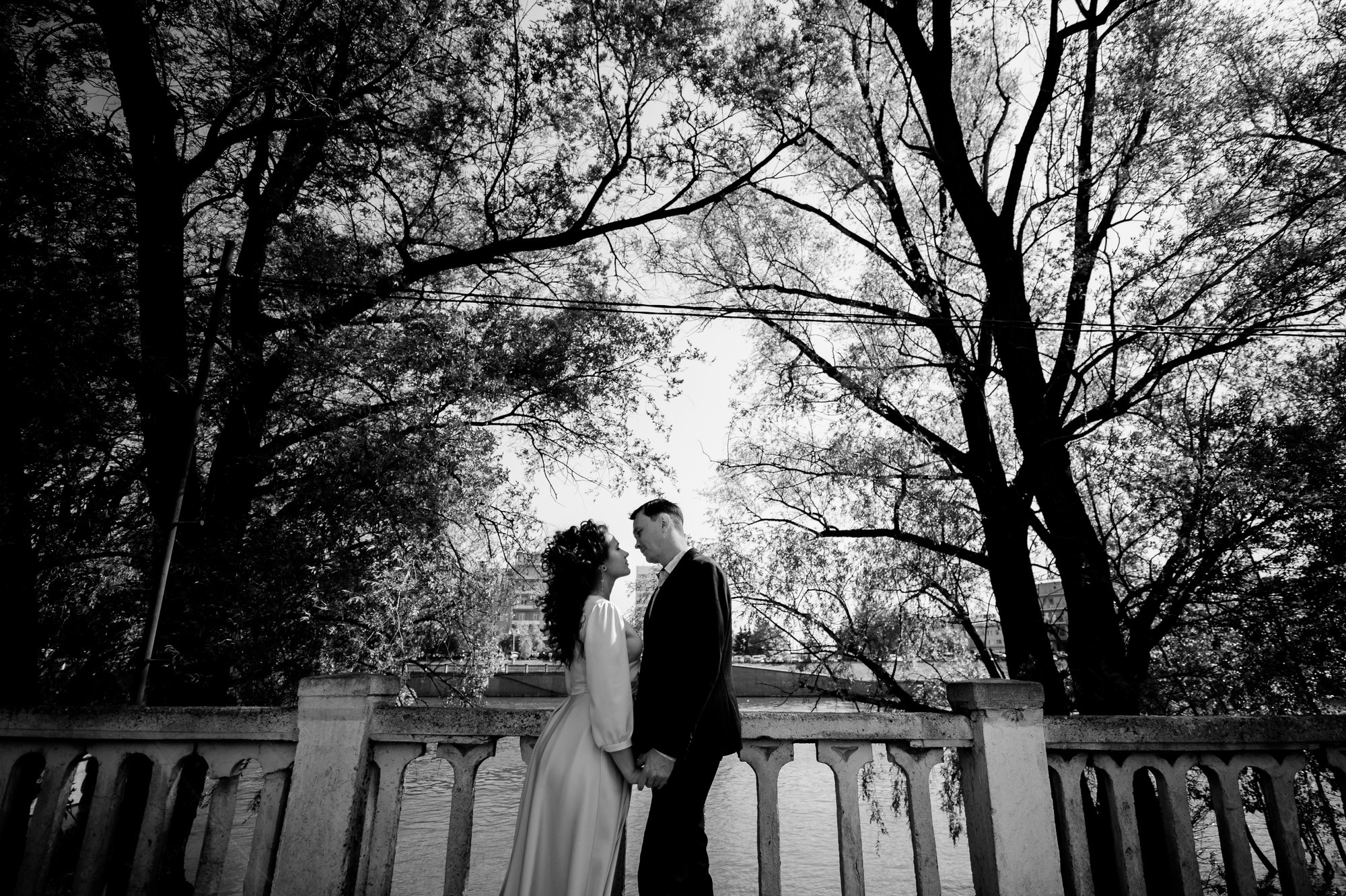 Танцующие молодожёны. Свадебный и семейный фотограф в Омске Мормулев Михаил