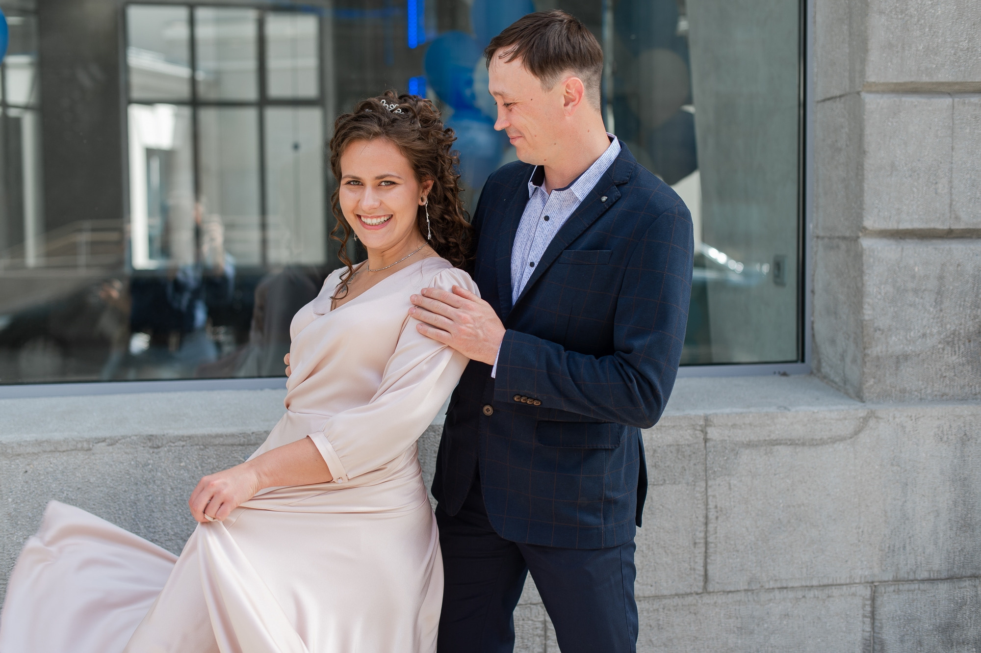 Танцующие молодожёны. Свадебный и семейный фотограф в Омске Мормулев Михаил