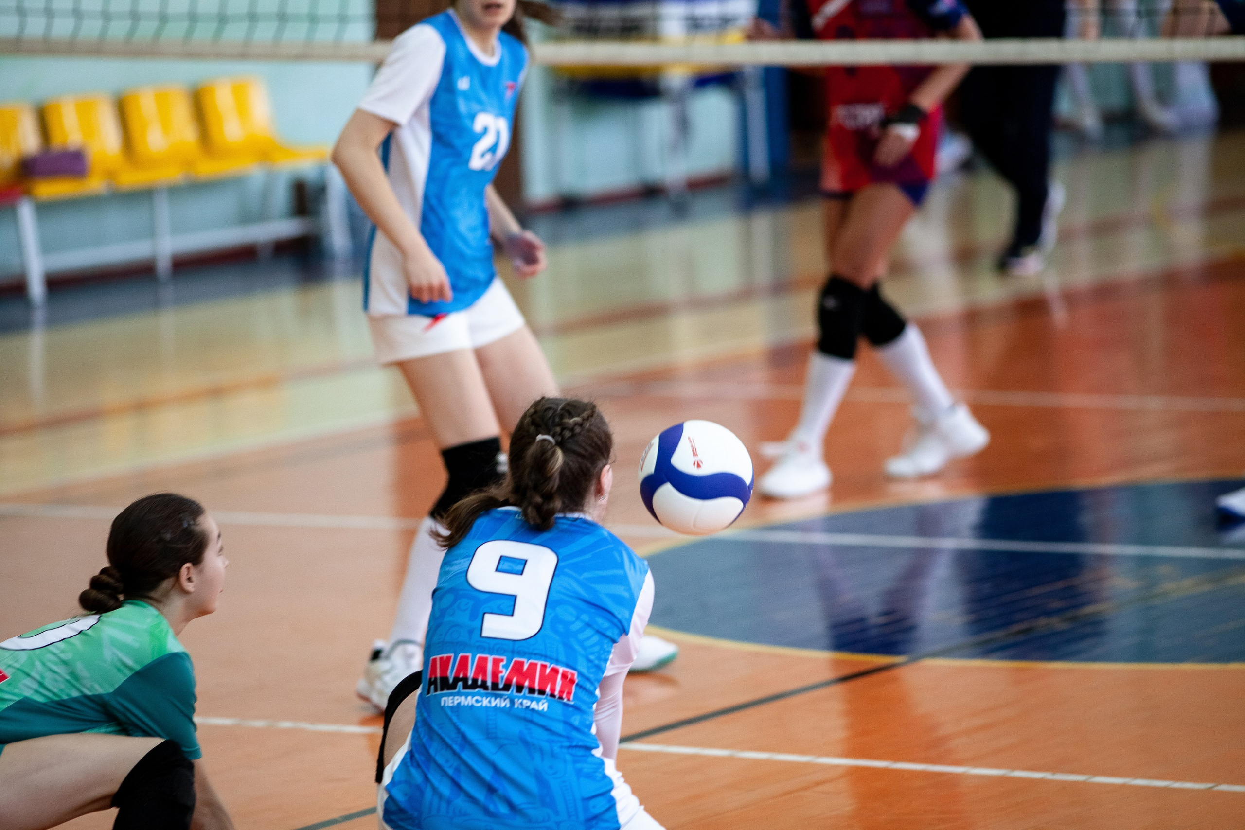 Искра (Самара) — Академия (Пермь). Фотография