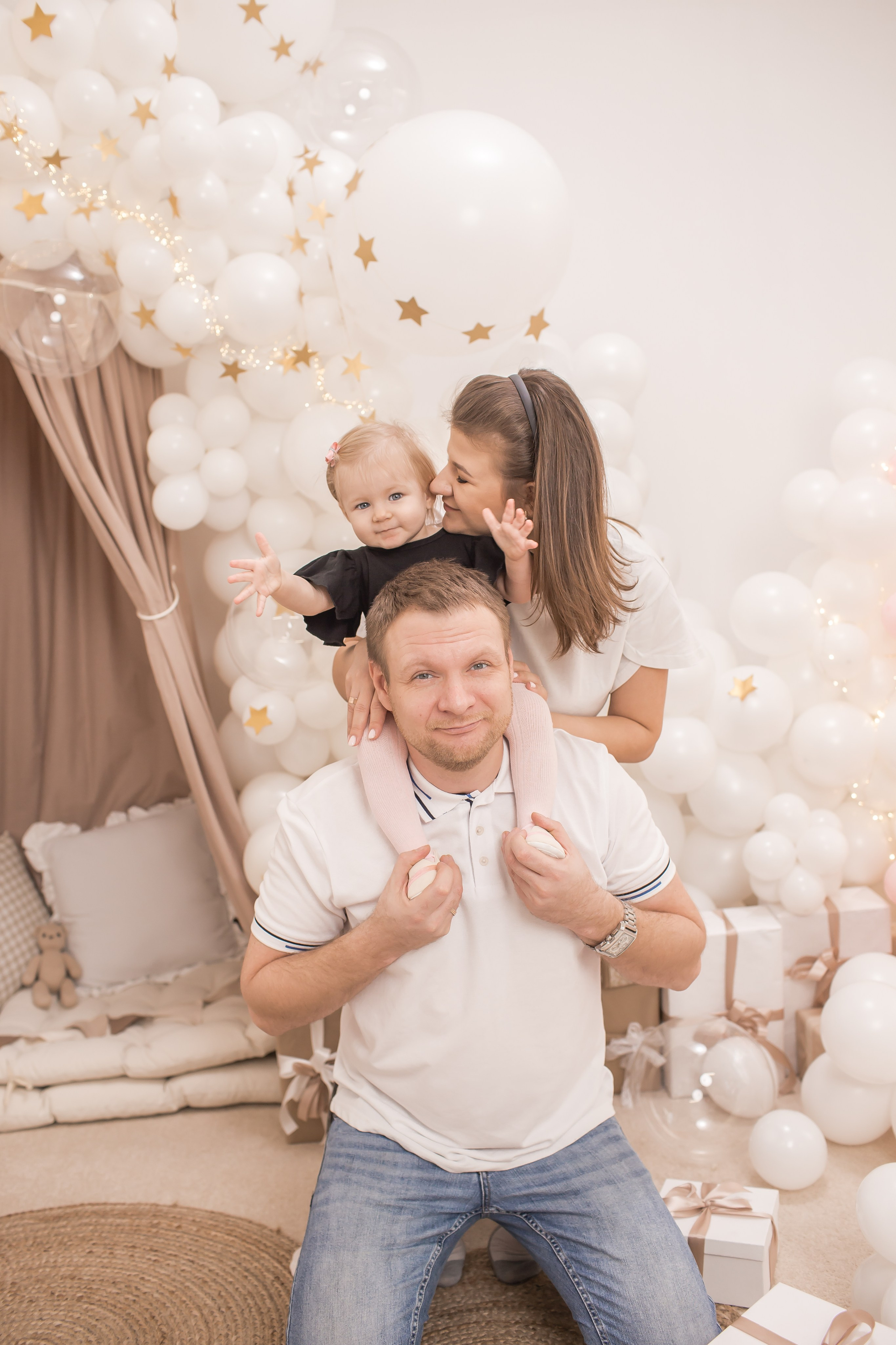 СЕМЕЙНЫЕ кадры. Детский семейный фотограф на первый годик город Новосибирск Дымова Светлана пакеты всё включено 1-3 года