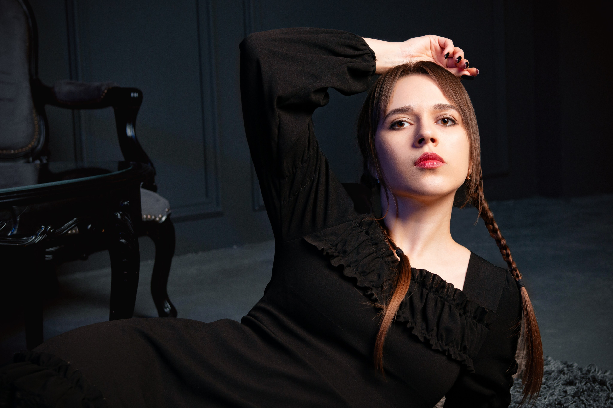 Фотосессия wednesday в студии Photohub зал Карбон