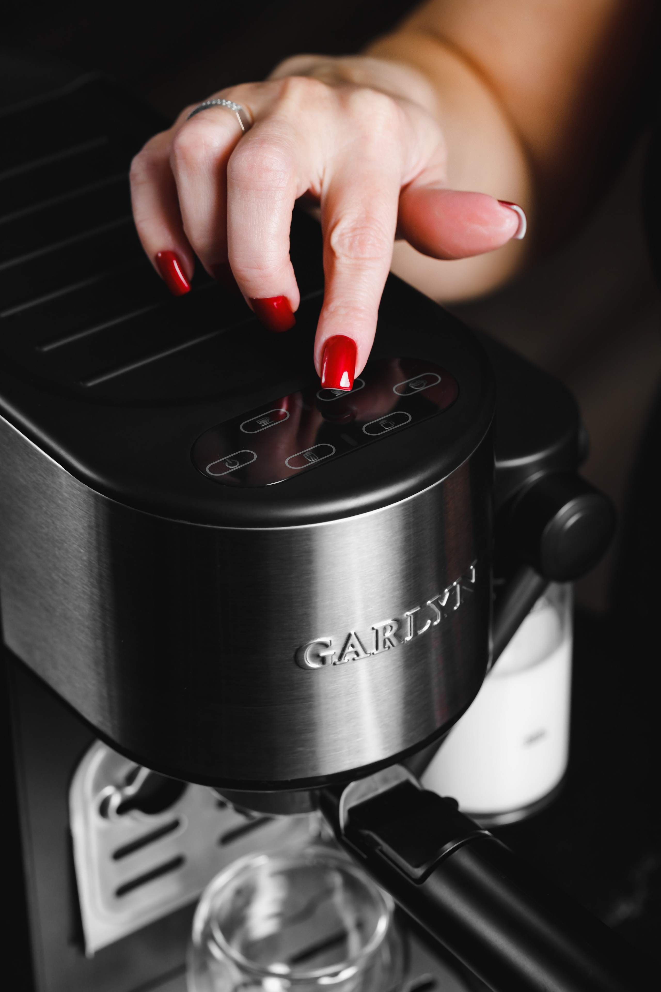 GARLYN. Бытовая техника. Интерьерный фотограф и видеограф в Санкт-Петербурге Вадим Балбашевский