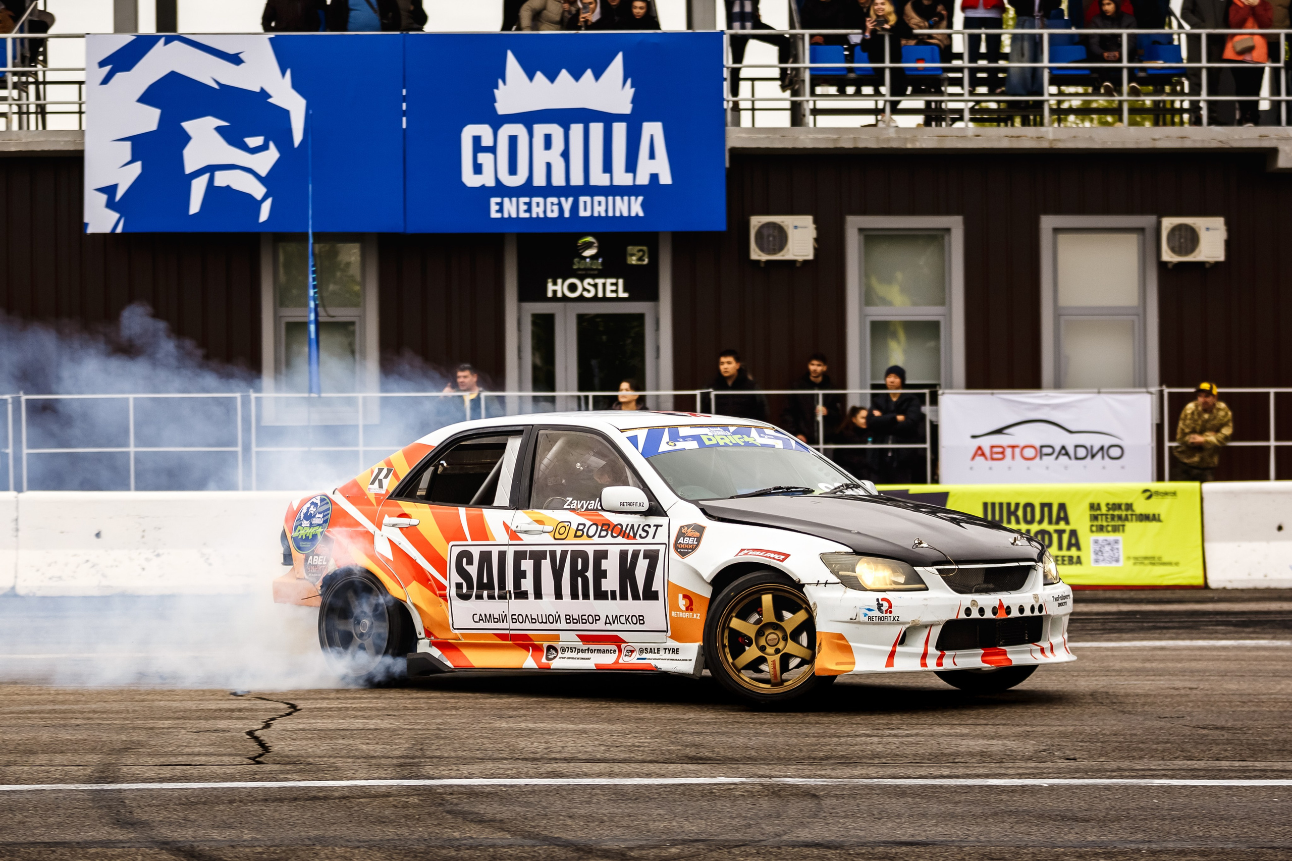 ВСЕ АЛЬБОМЫ ДОСТУПЕНЫ ПО ССЫЛКЕ https://gorillaenergymedia.com/19-04-2026-gorilla-drift-round-1-album-1-nw26qc. Gorillaenergymedia