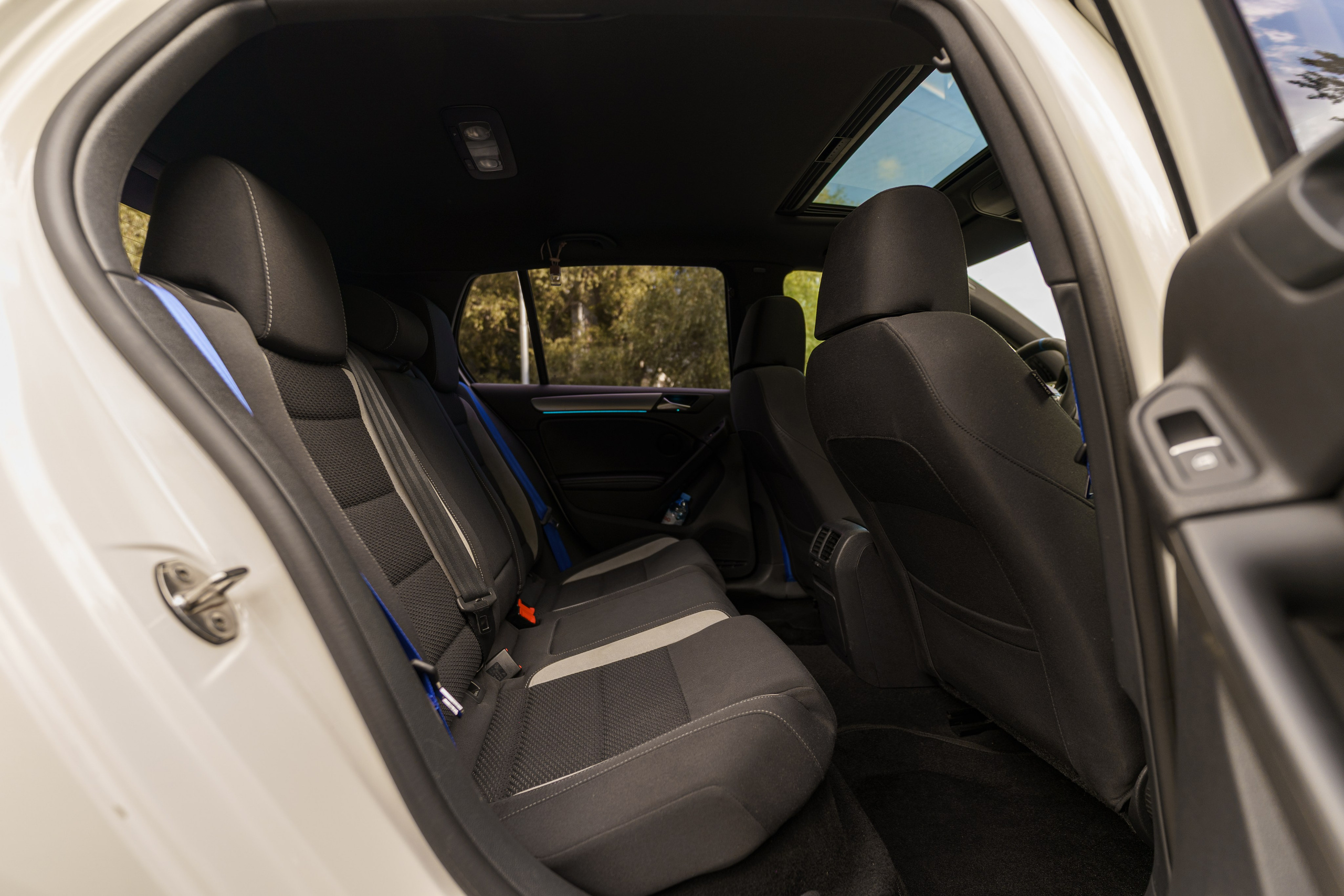 Съёмка автомобилей на продажу. Автомобильный фотограф в Москве | Базилев Александр