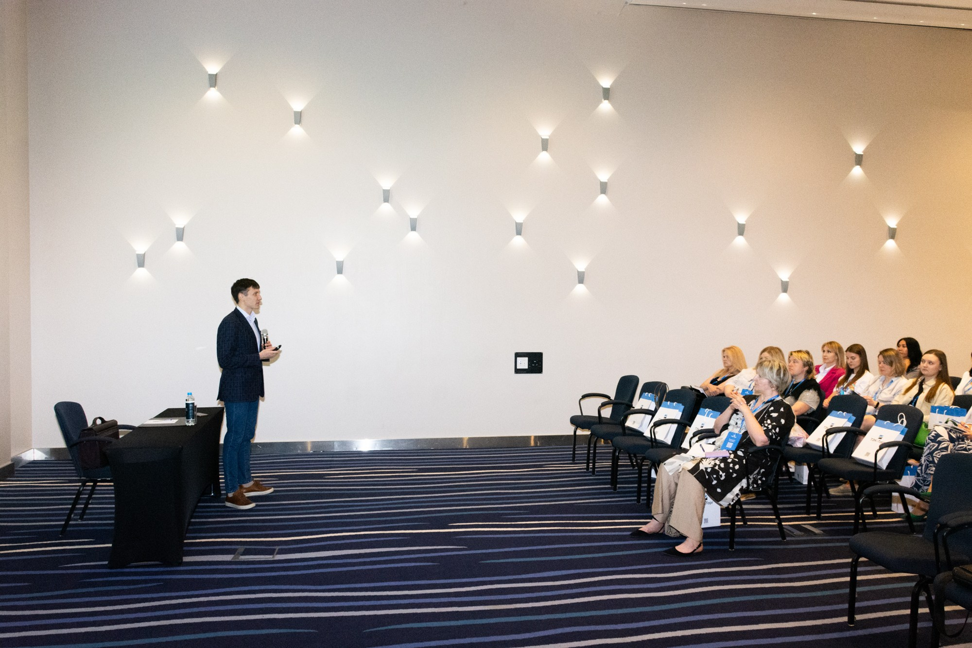 ТЭК-ТОРГ Семинар. Фотограф Максим Буряк