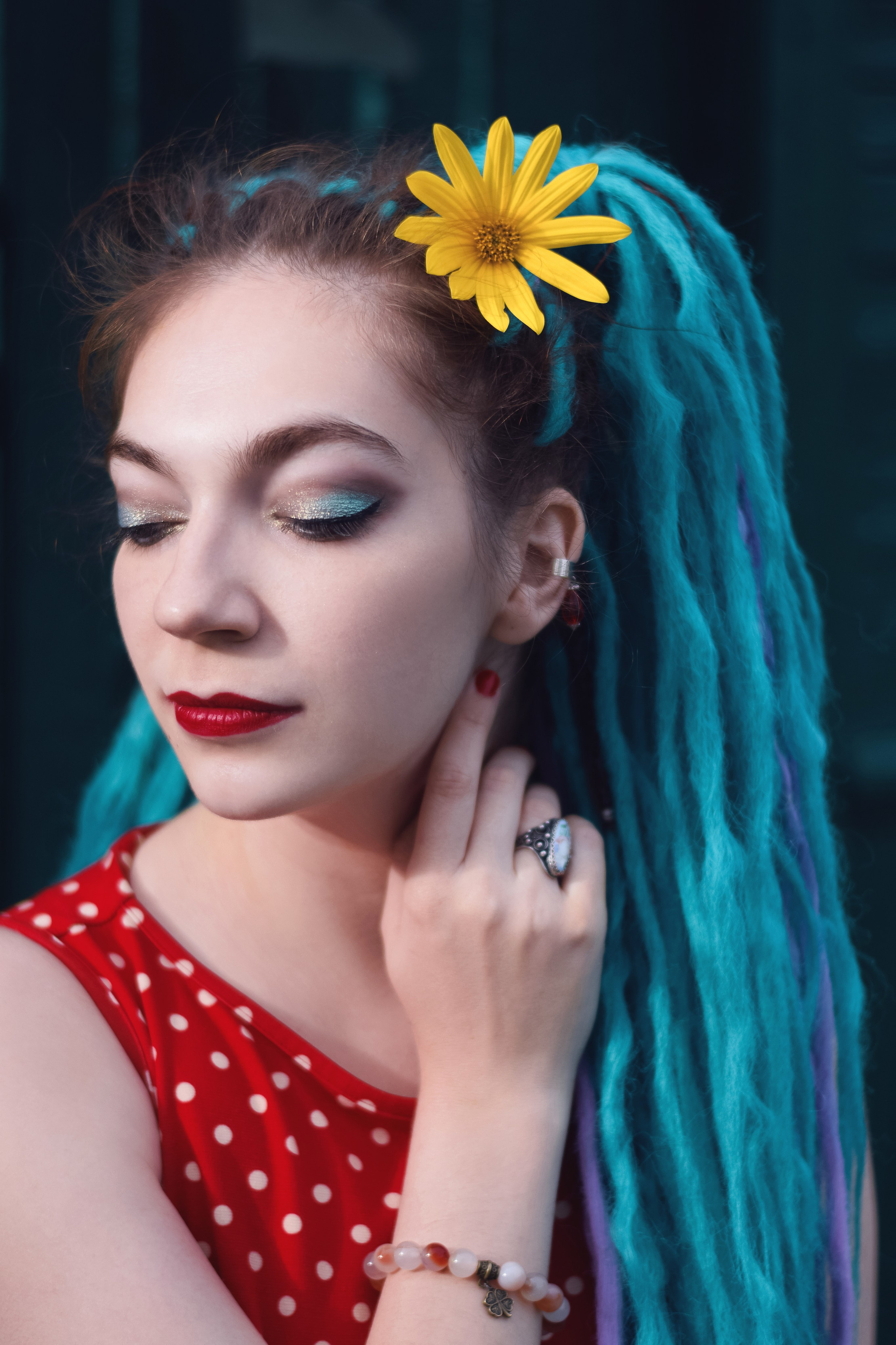 L. Портретный фотограф в Курске Алена Марре