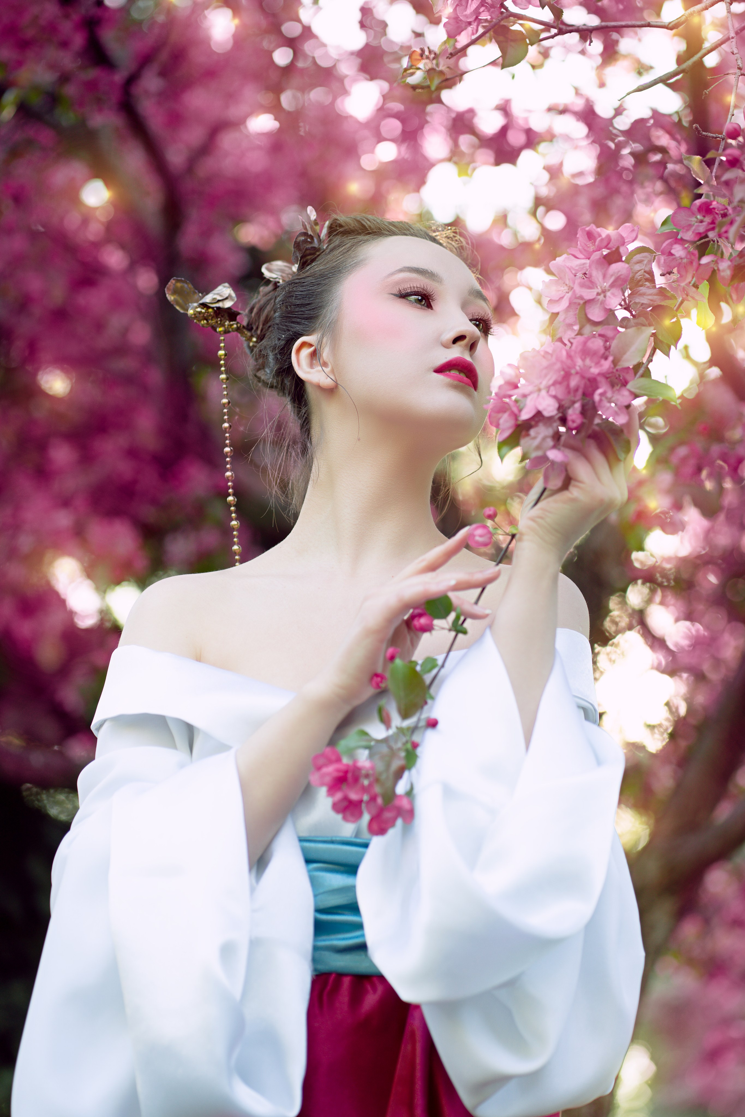 Песня Сакуры. Профессиональный ретушер Алия Султанова