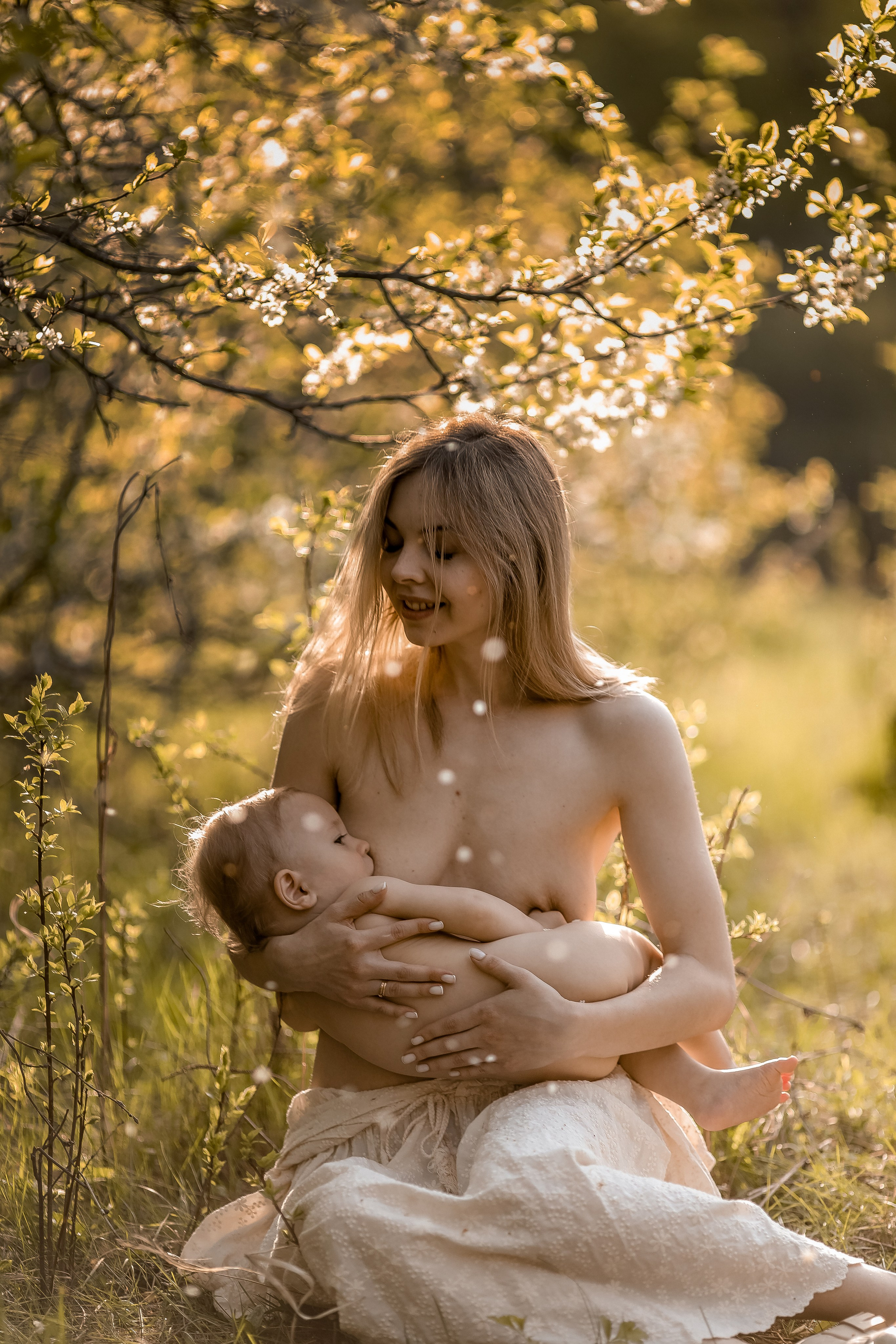 Грудное кормление. Фотограф материнства и таинства кормления Екатерина Кузьмин