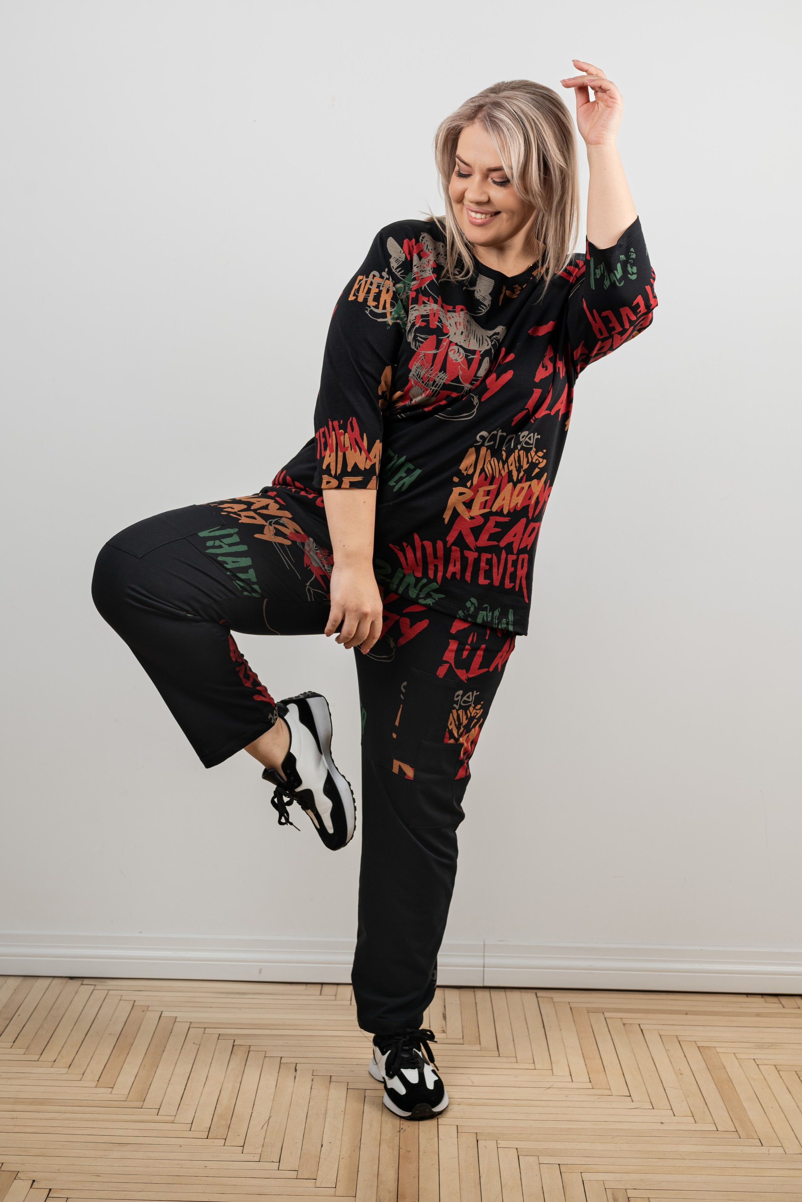 Футболки и костюмы plus size. Предметный фотограф, фото для маркетплейсов Пятигорск, КМВ