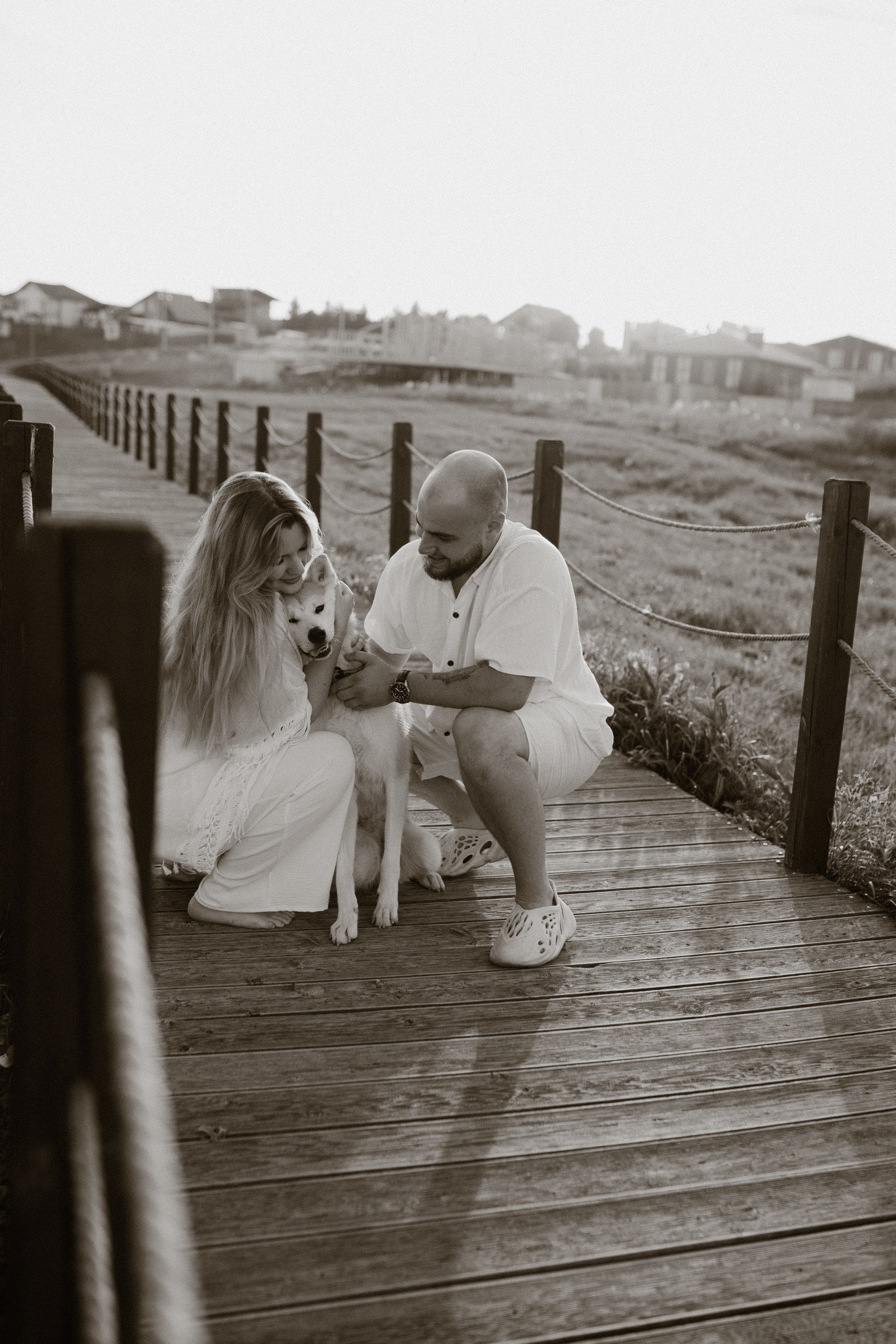 Летним вечером на пляже. Свадебный фотограф Новосибирск