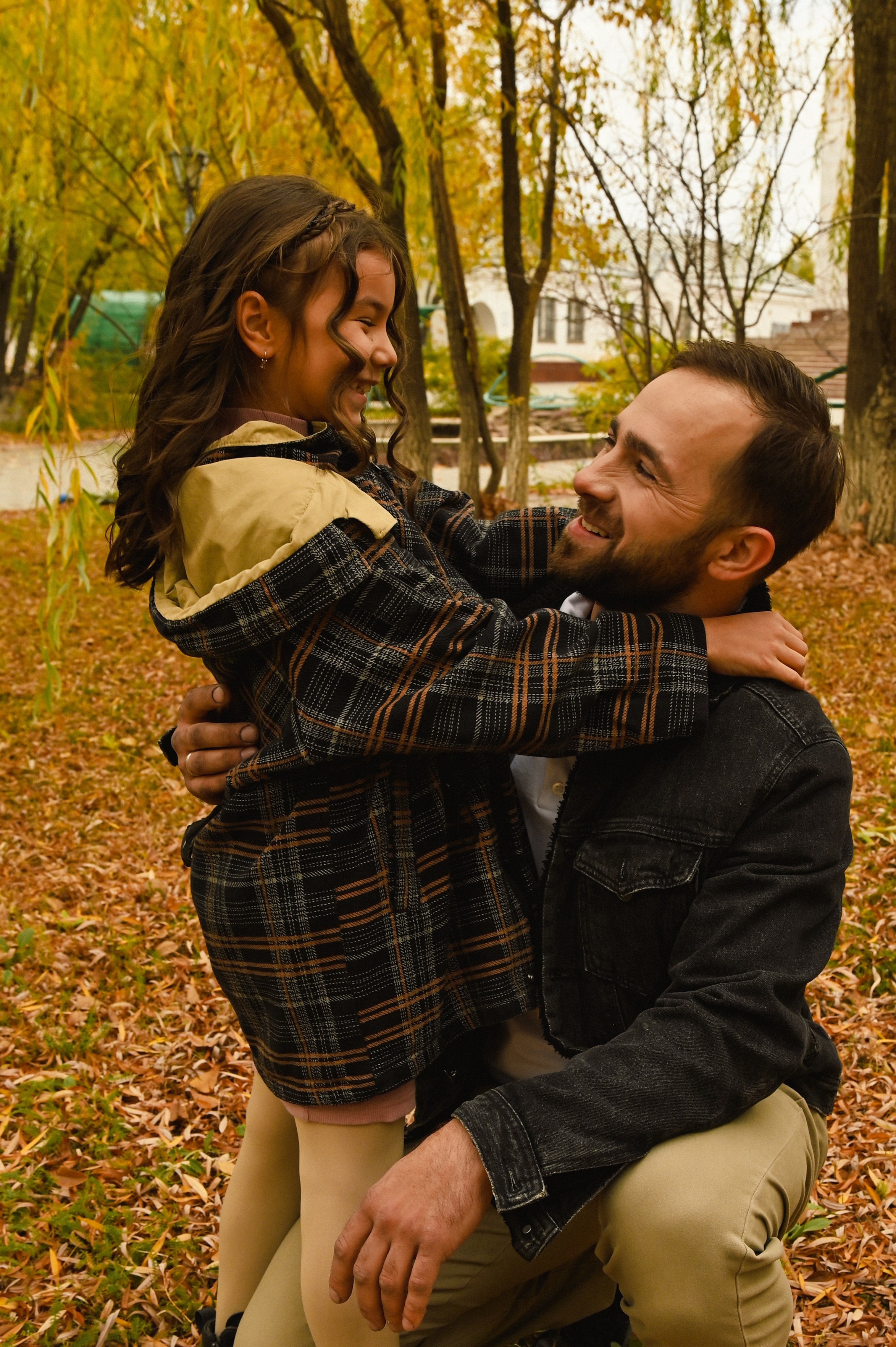 Фотопрогулка Алины и Дмитрия. Фотограф Новорожденных и семейный Элла Огай г. Сатпаев