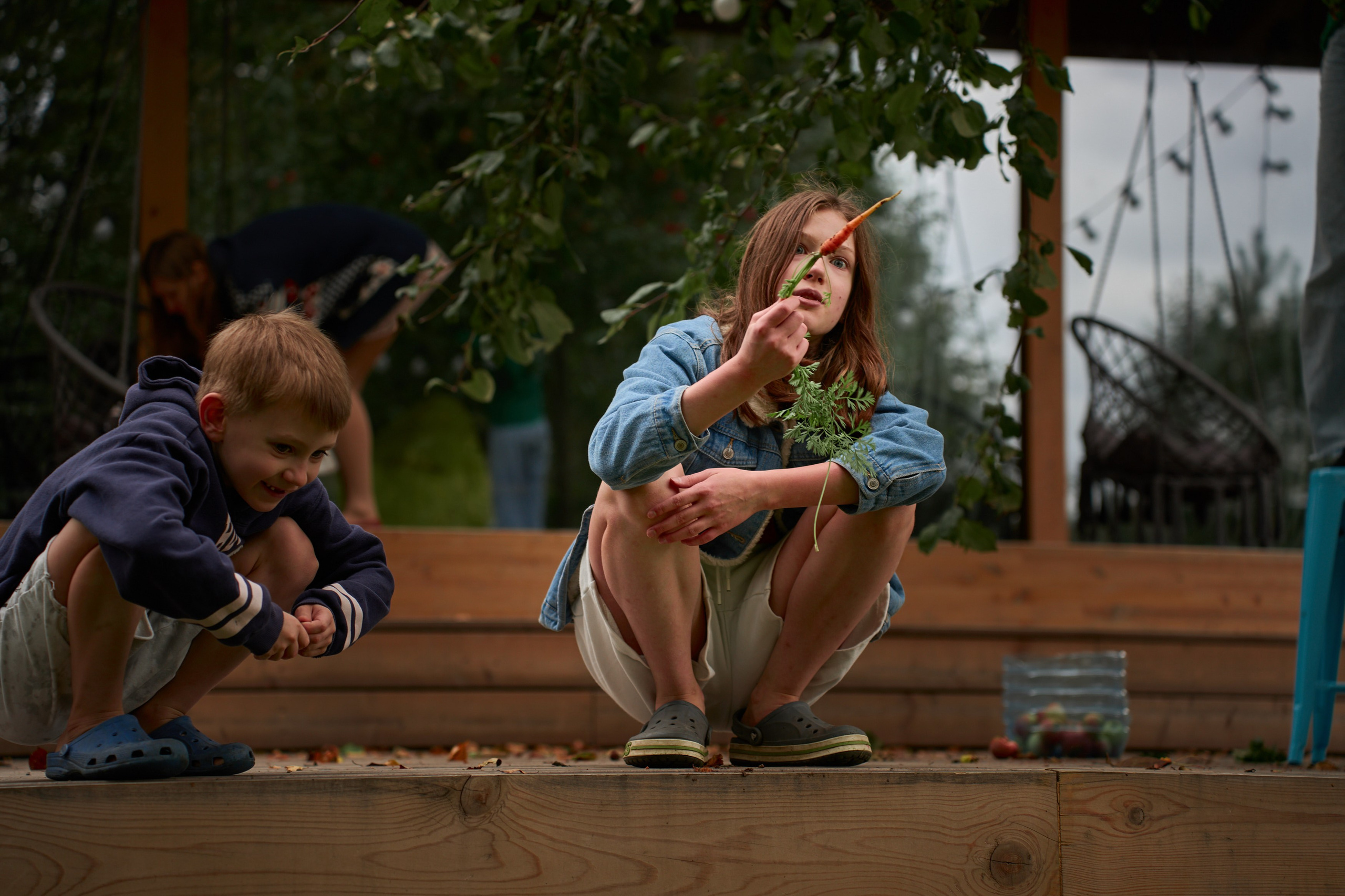 Четверо детей в доме. Фотограф Женя Пашкина