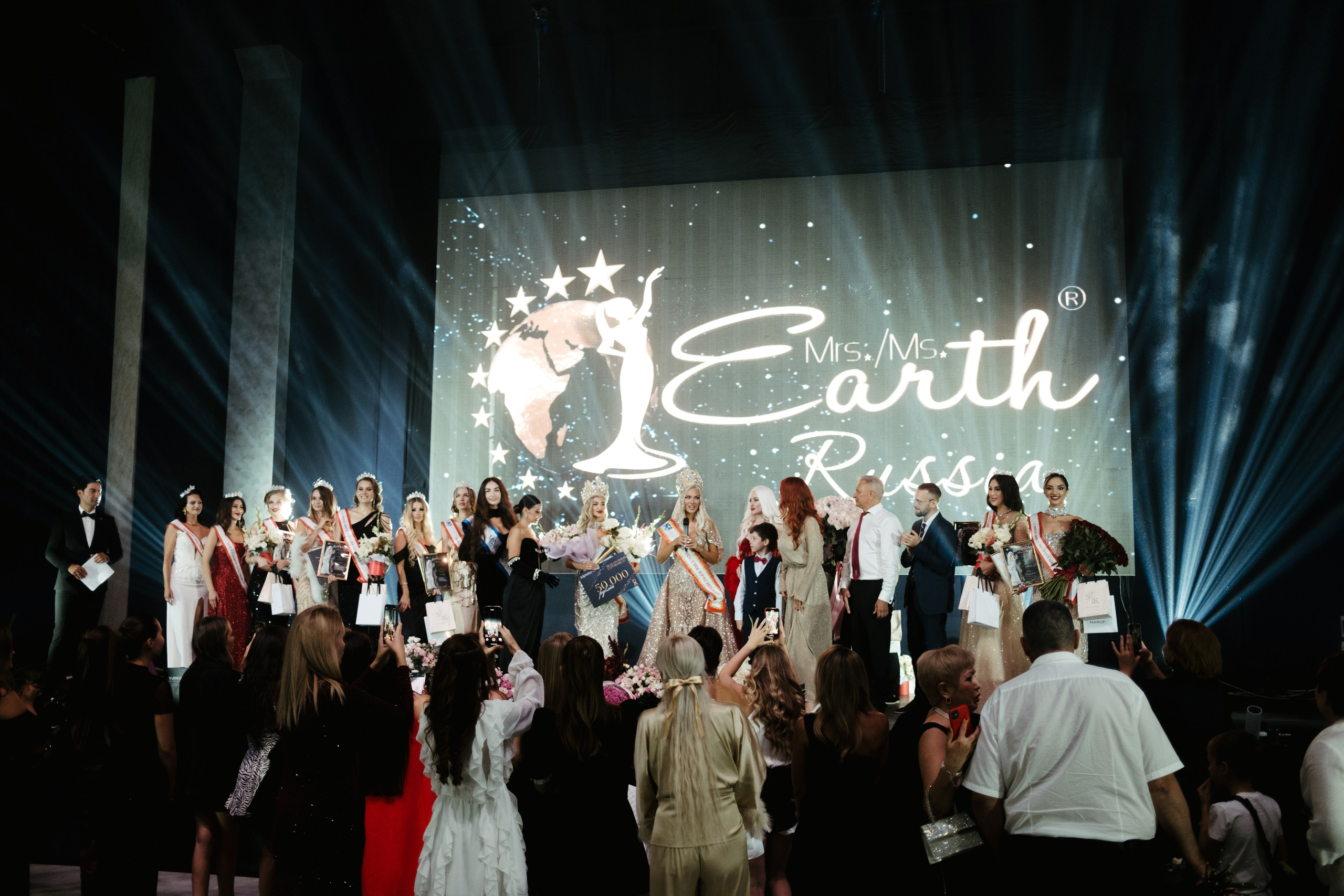 Мисс и Миссис Россия Земли Краснодар 2025 программа. Свадебный и репортажной фотограф Денис Ожигин в Краснодаре и Краснодарском крае