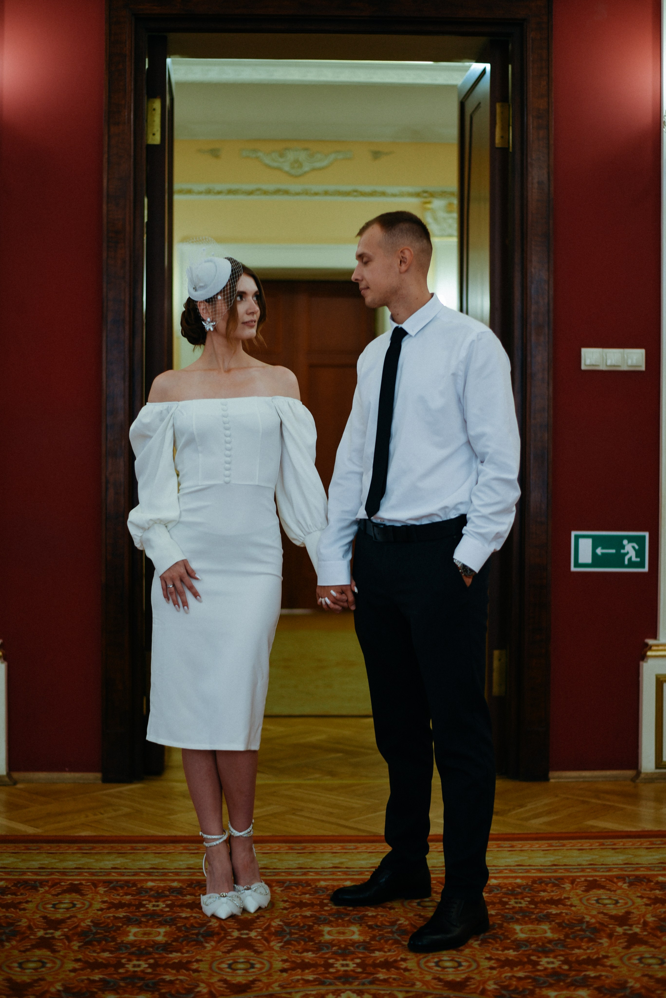 Егор и Виктория Грибоедовский ЗАГС и прогулка по городу. Фотограф Лола Волна, город Москва