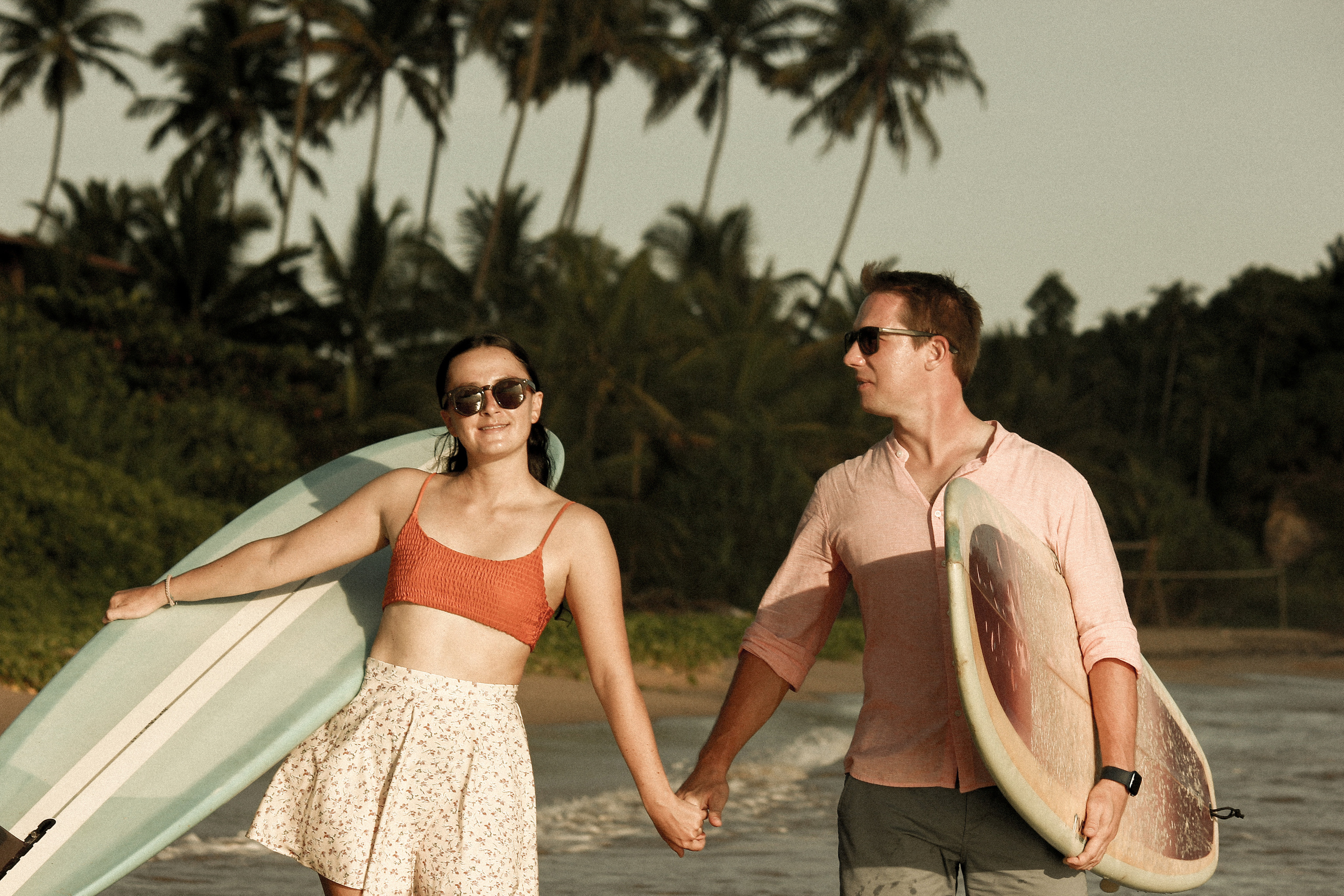 Surfing never alone. Фотограф Алена Кузьмина