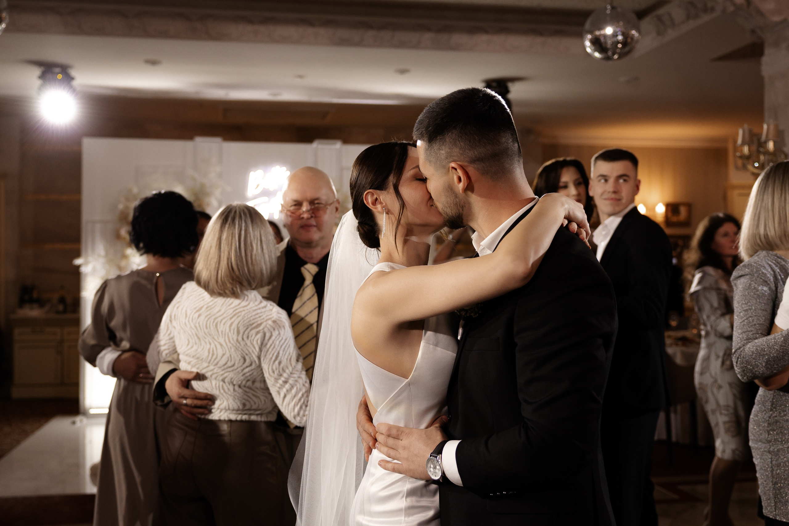 ПОРТОФИНО. СЕРГЕЙ И ОЛЬГА. Свадебный и индивидуальный фотограф в Челябинске Евгения Негодяева