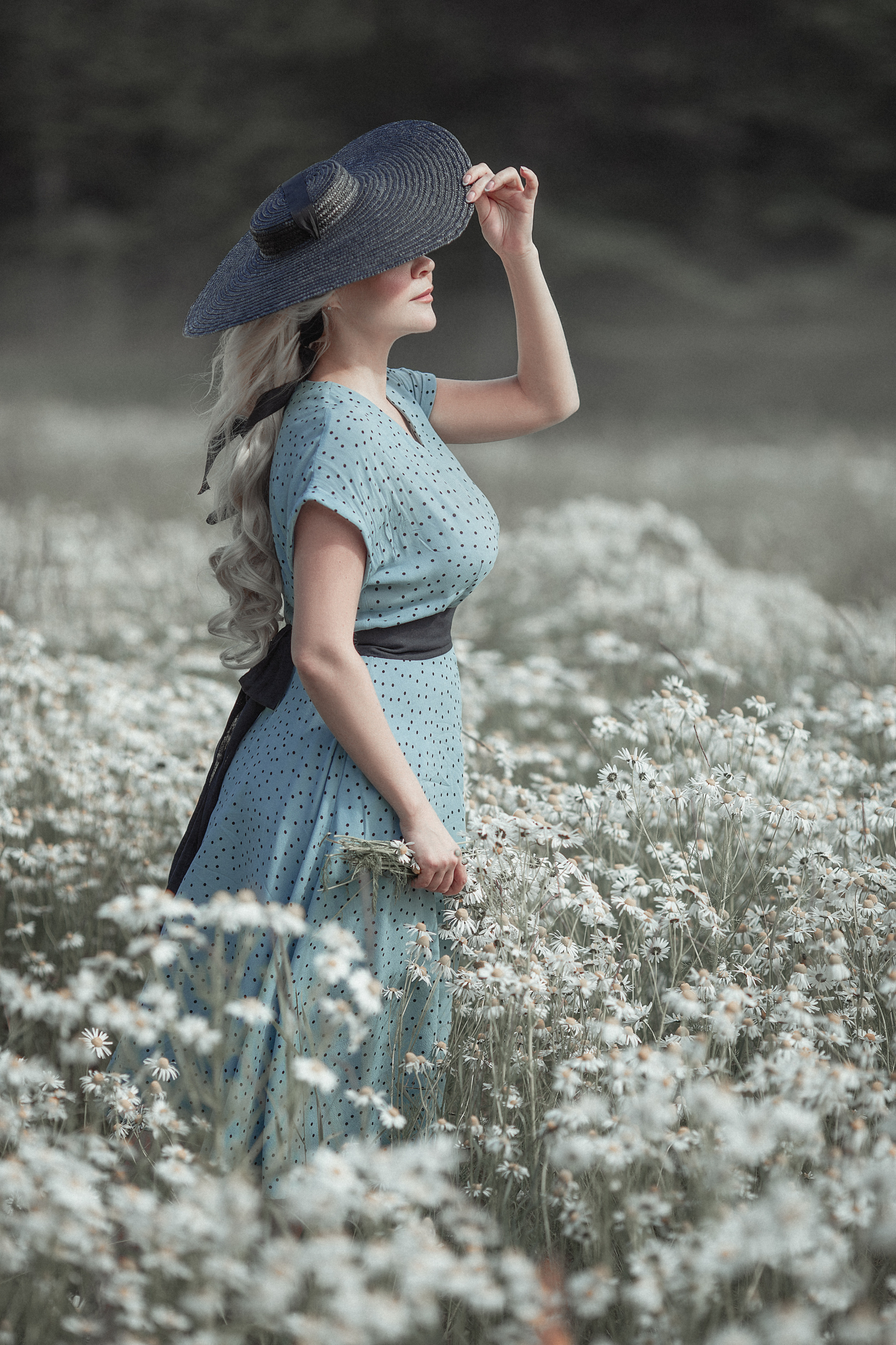 Марина, история с ромашками. Фотограф Алёна Яковлева