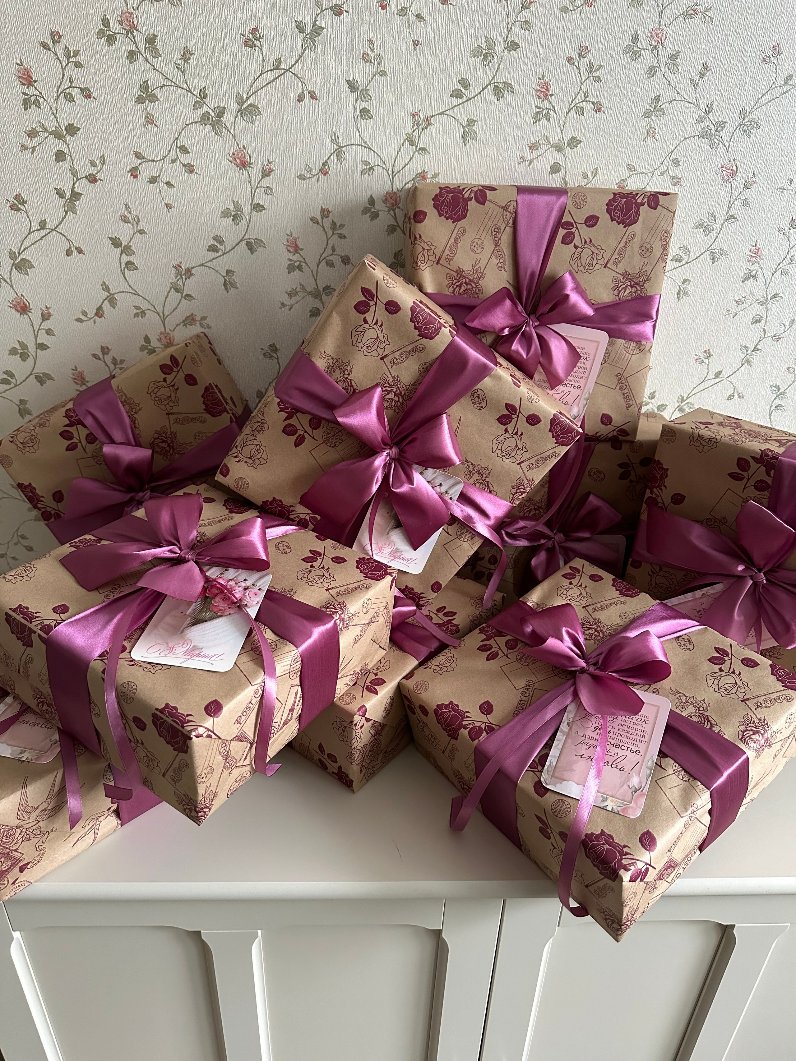 Оформление подарка. Студия подарочных наборов «Владия»