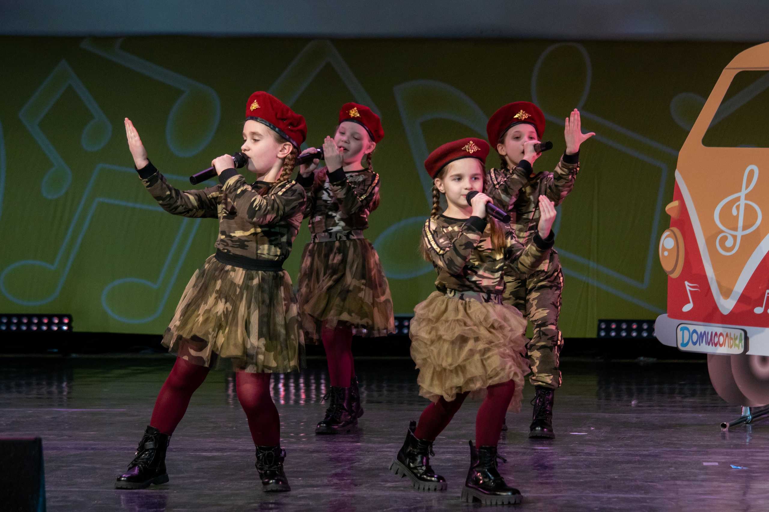 Съёмка концерта для Домисольки, большой концертный зал Космос. «Студия DRONAVT`s» — видеосъёмка и фотография г. Москва