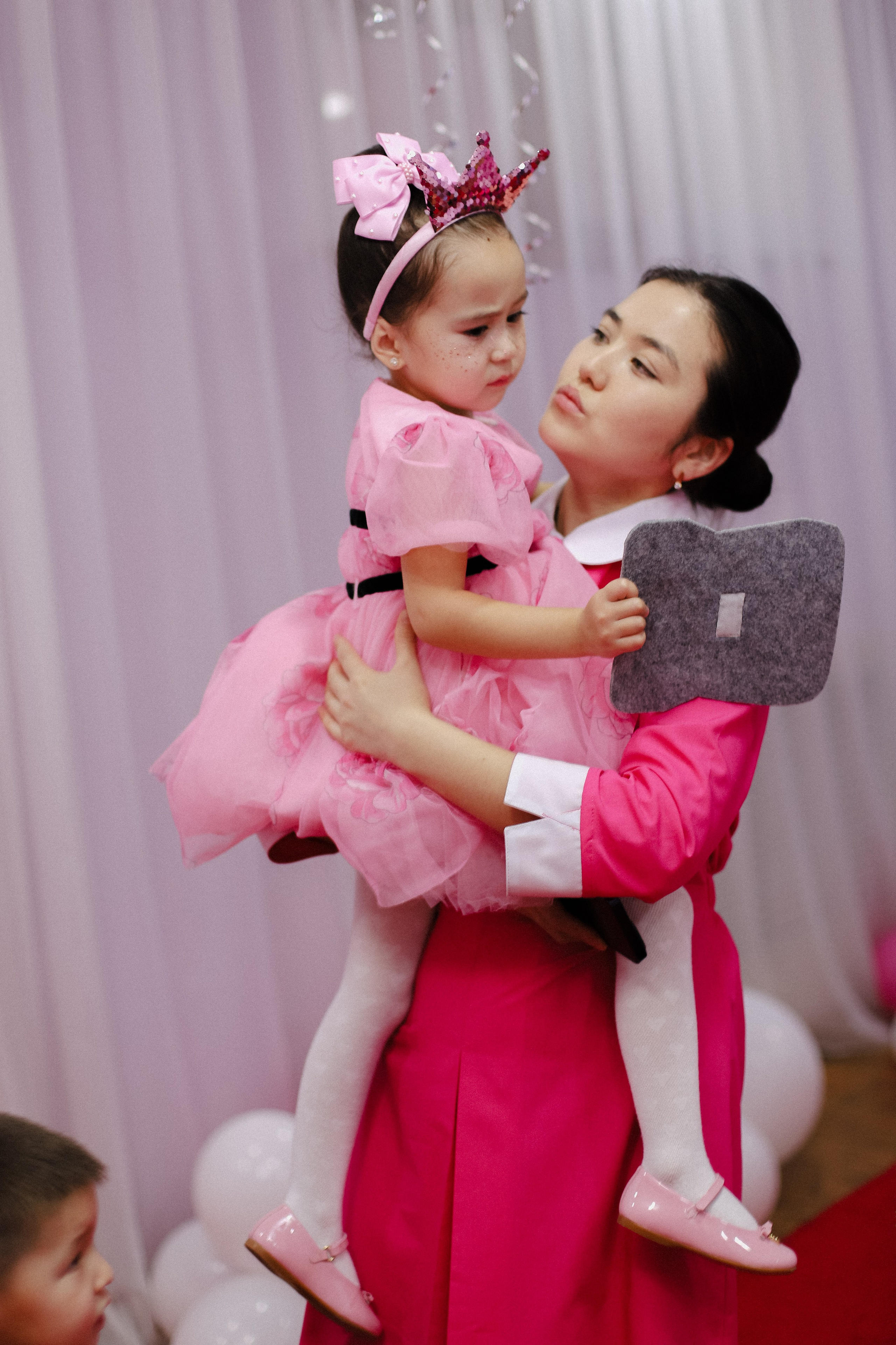 День рождение Сафии. Фотограф в Алматы и Москве Даша Пушкина