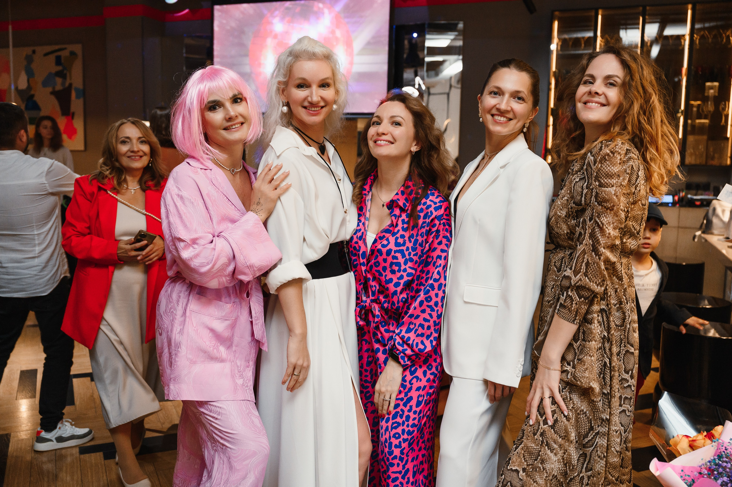 День рождения в формате выступления. Wedding and family photographer USA