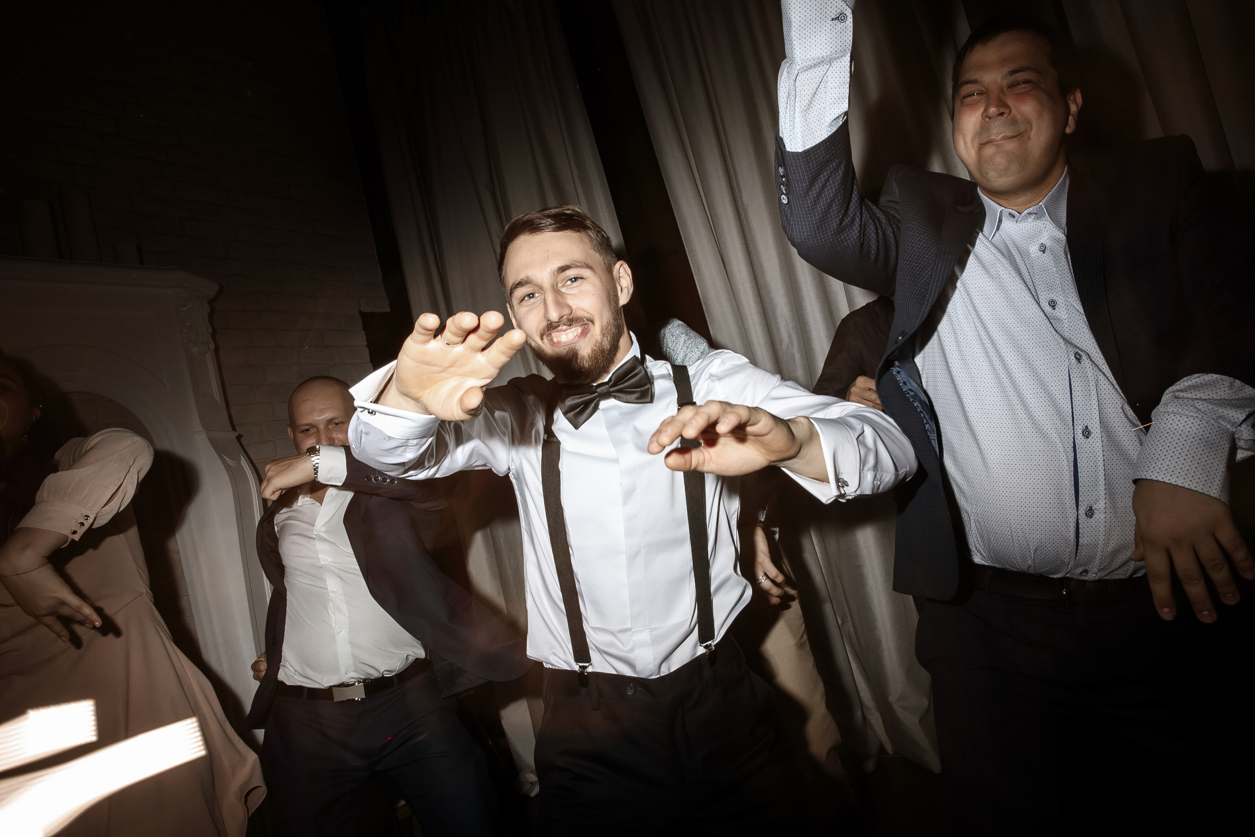 «Солнце в Питере» Wedding day Гриша и Мария. Свадебный фотограф Колесников Антон