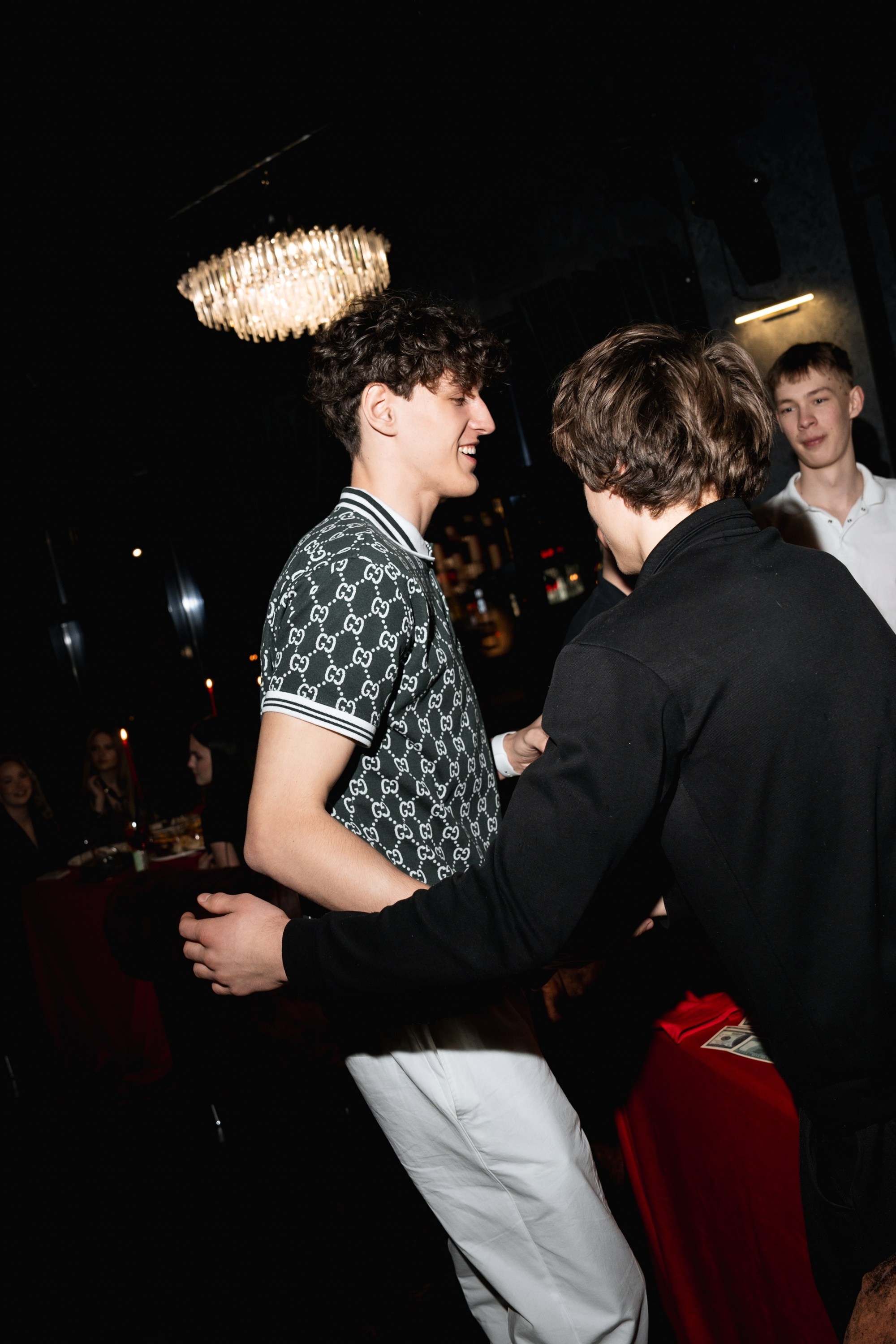 18 ЛЕТ. Женский портрет